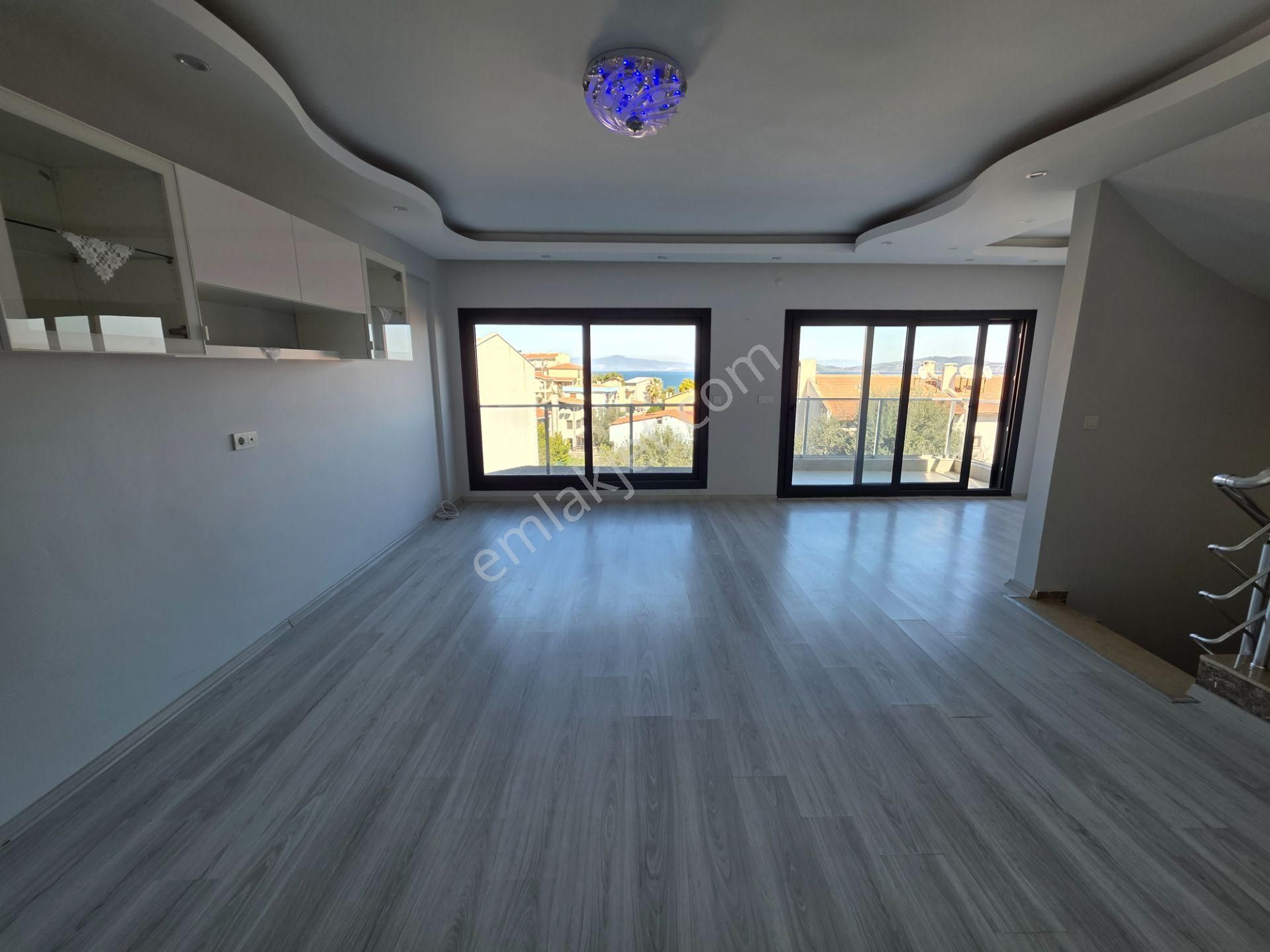 Yeni Foça 358m2 Arsa Payı, Deniz Manzaralı, 7 Yaş Satılık Villa - Görsel 8