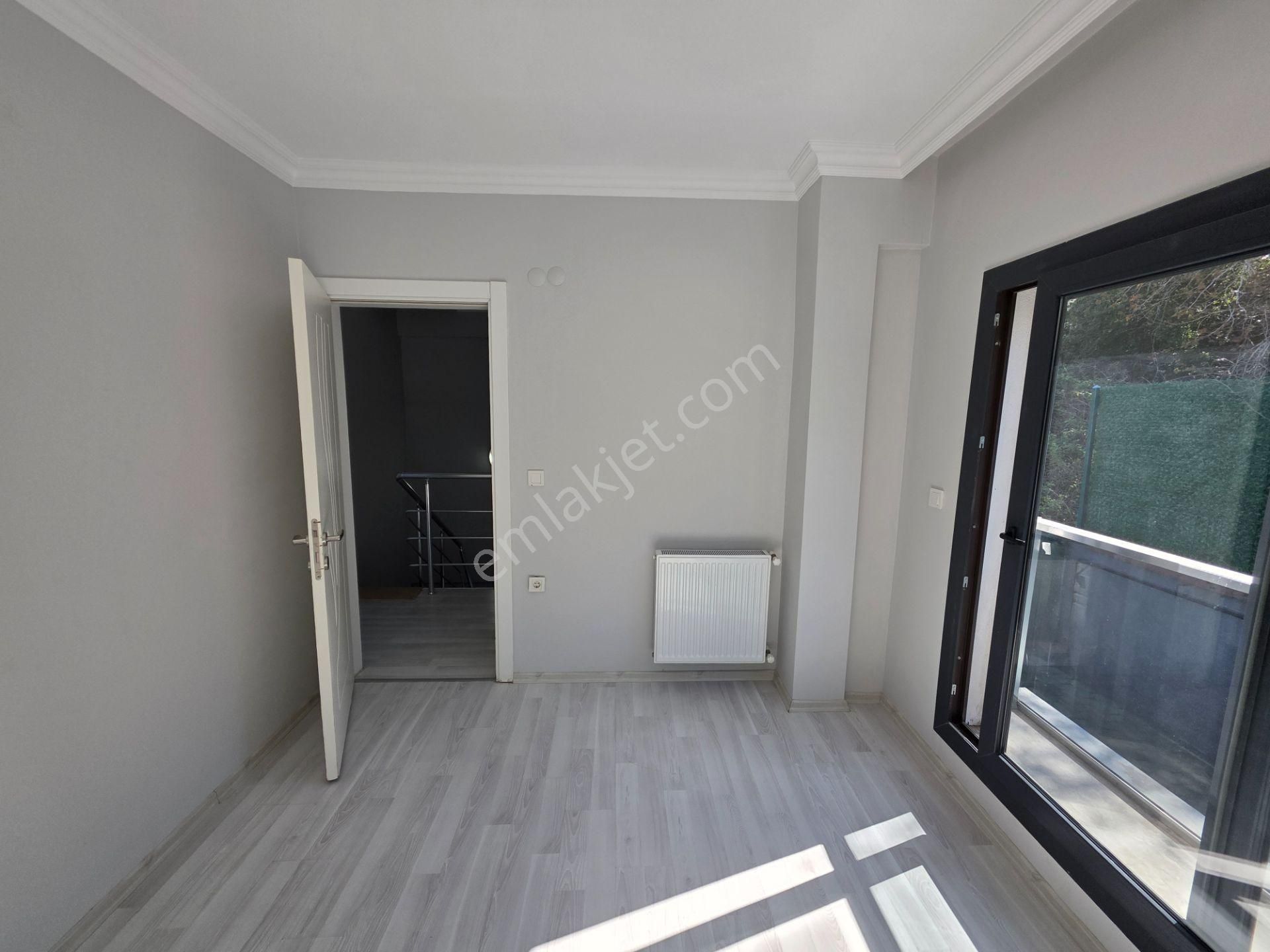 Yeni Foça 358m2 Arsa Payı, Deniz Manzaralı, 7 Yaş Satılık Villa - Görsel 24