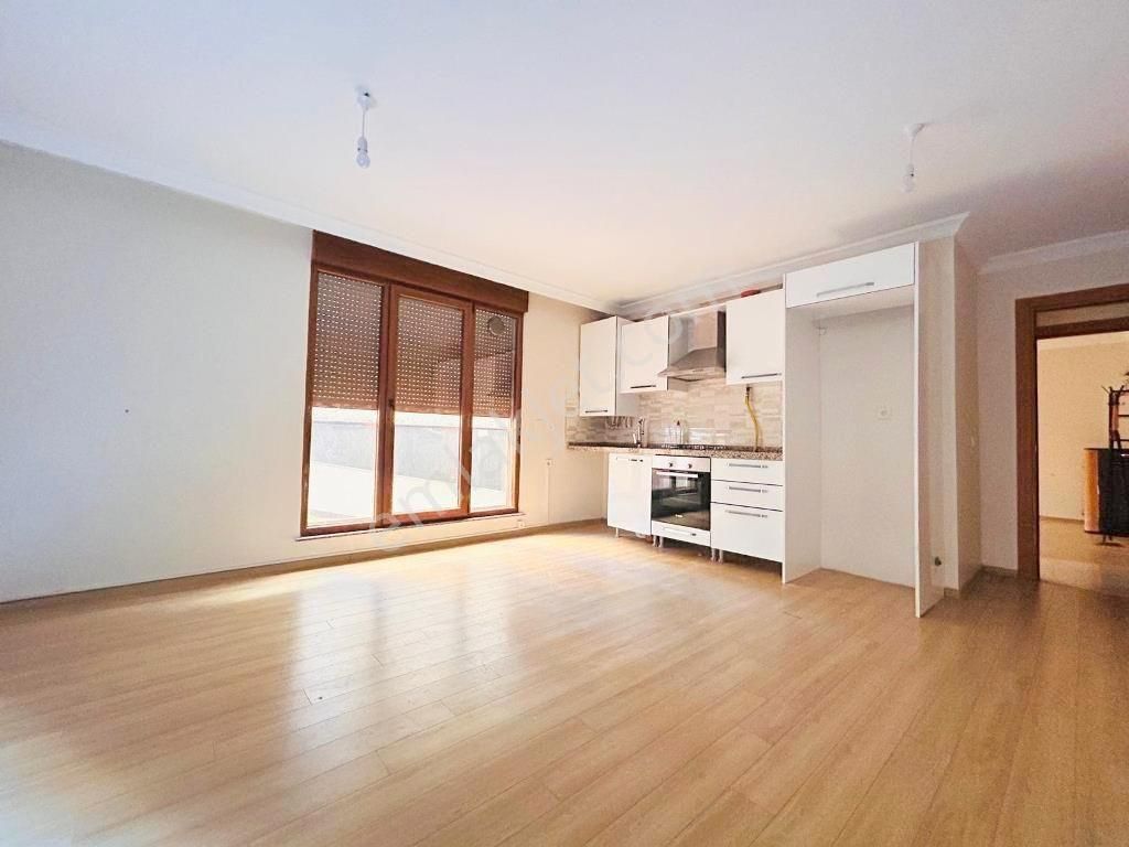 İdealtepede 45.000 Kiracılı Yatırımlık Yeni Binada Bahçeli 3+1 - Görsel 4