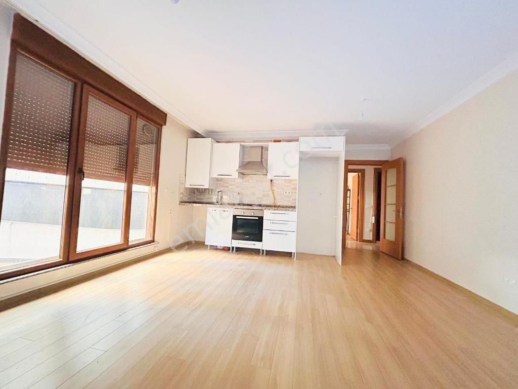 İdealtepede 45.000 Kiracılı Yatırımlık Yeni Binada Bahçeli 3+1 - Görsel 3