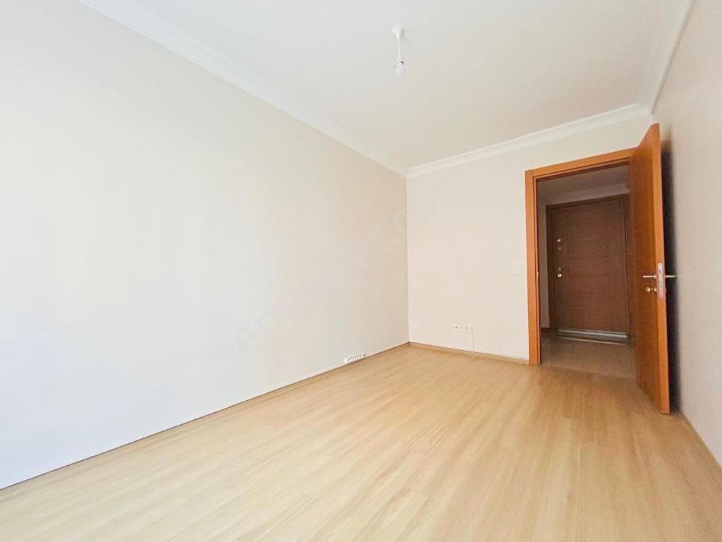 İdealtepede 45.000 Kiracılı Yatırımlık Yeni Binada Bahçeli 3+1 - Görsel 16