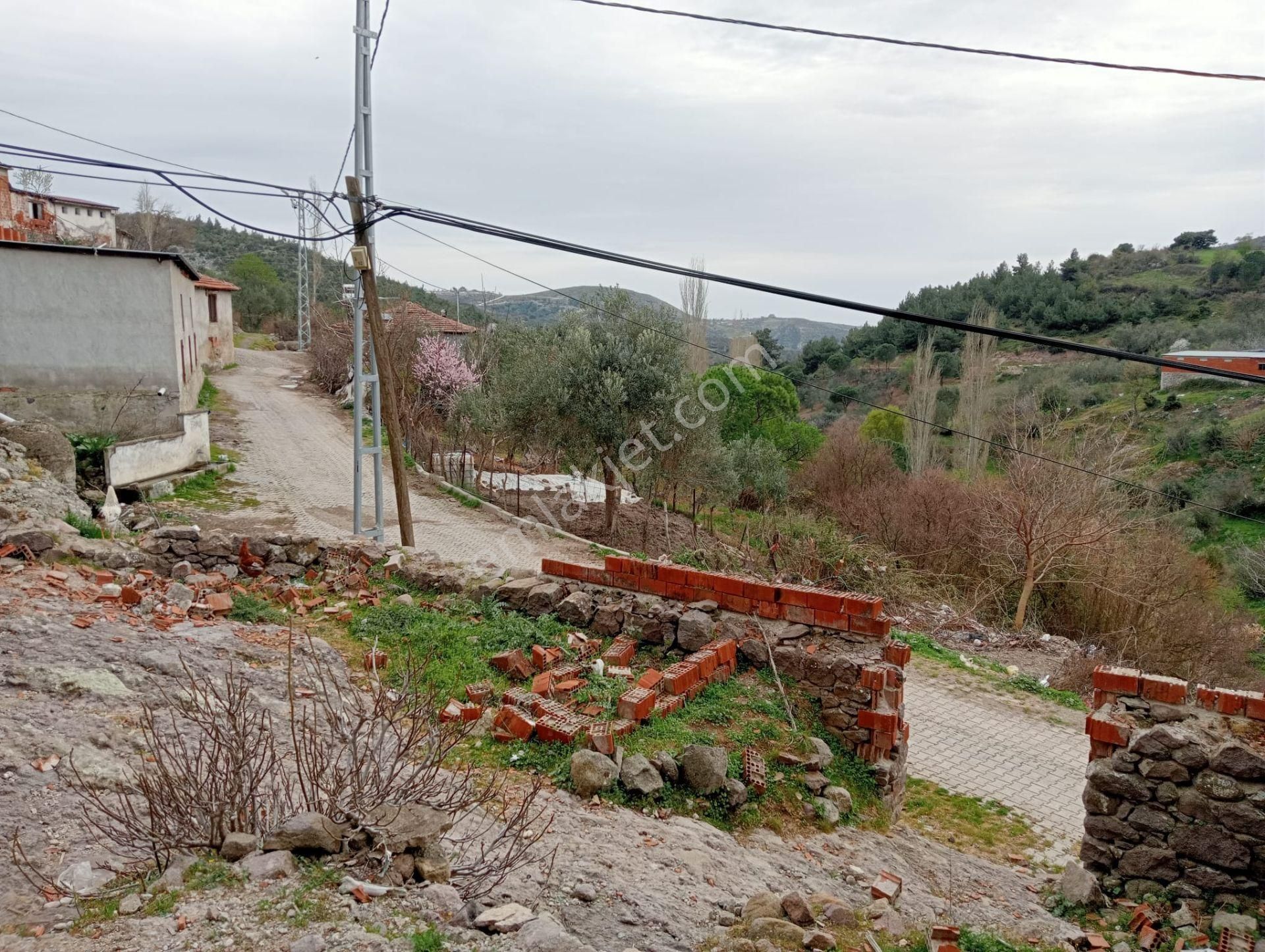Komutan Emlaktan Bergama Alhatlıda Manzaralı Köy Evi - Görsel 10
