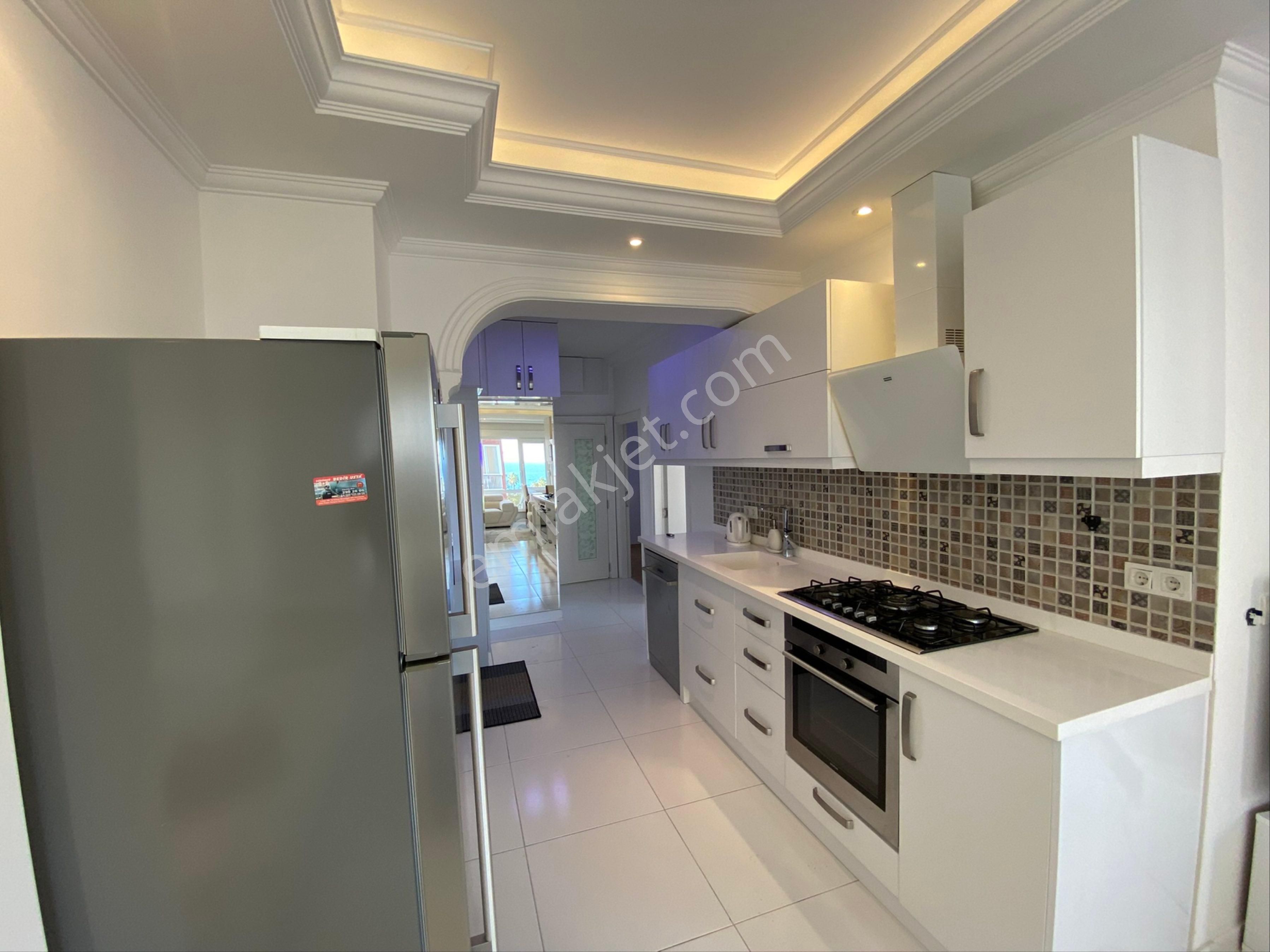 Antalya Konyaaltı Full Deniz Manzaralı İçi Yeni Eşyalı Ebeveyn Banyo İster Uzun İster Kısa Dönem - Görsel 3