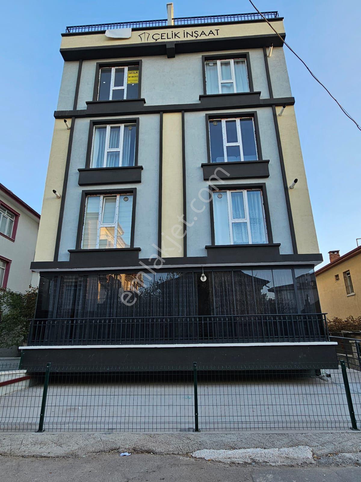 Kılıçaslanda 1+1 Satılık Daire Merkezi Konumda 💥 - Görsel 2