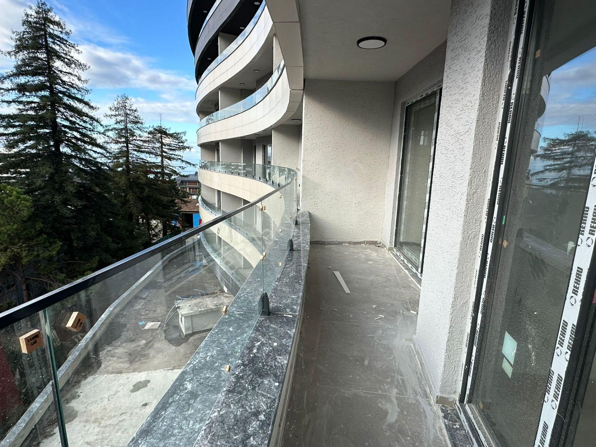 Trabzon Yalıncakta Ana Yol Üstü Satılık Lüks Daire - Görsel 3