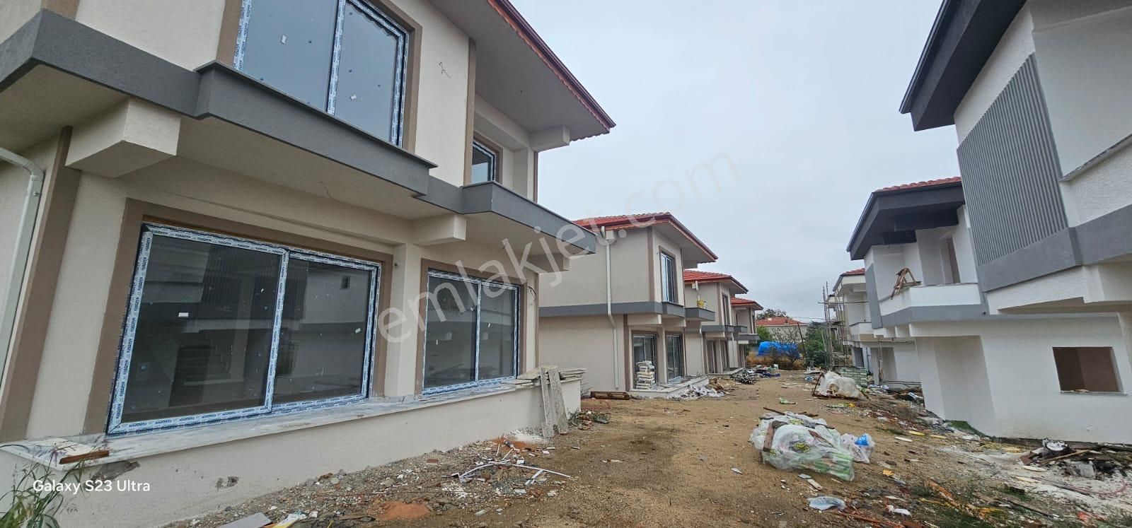 Kiralık 4 Adet Sıfır Villa Tapu Sahibi Perta Emlak Ümit Tahmaz - Görsel 9
