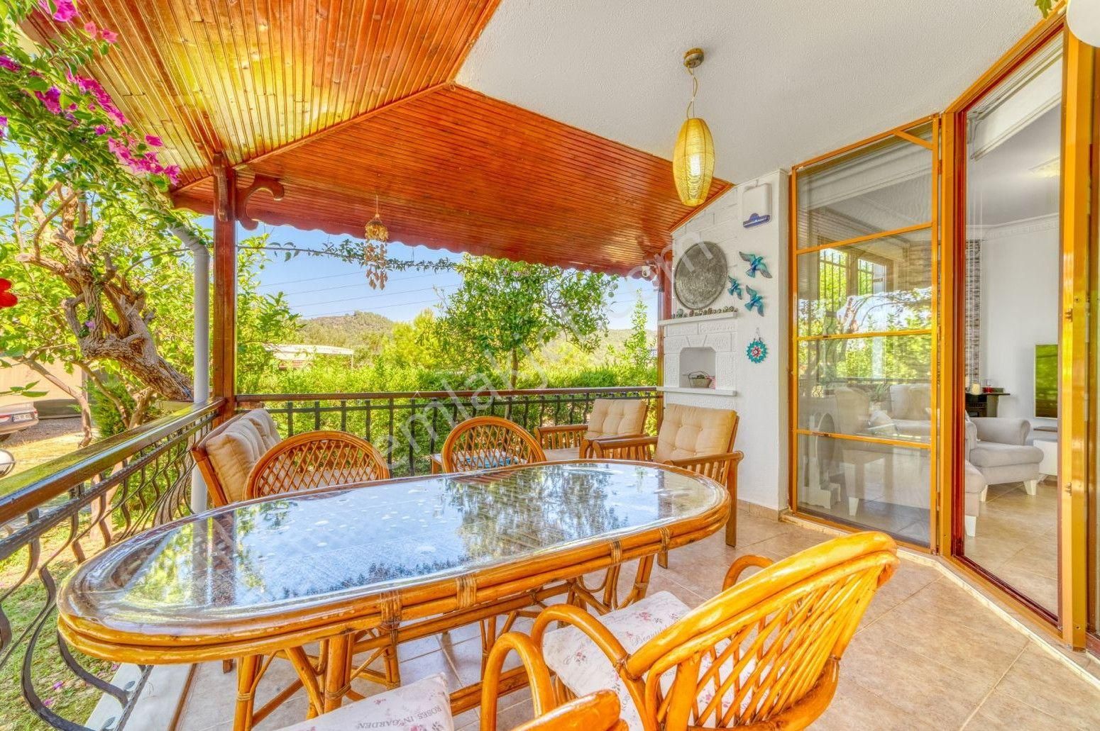 Alanya Avsallar Mah.full Eşyalı Satılık 3+1 Villa - Görsel 14