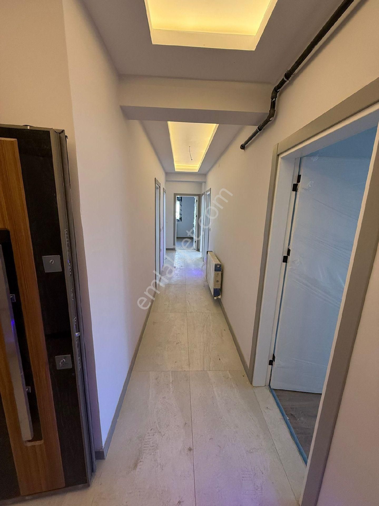 İzmir Torbalı Muratbey Mahallesinde 3+1 Sıfır Havuzlu Sitede Satılık Daire - Görsel 17