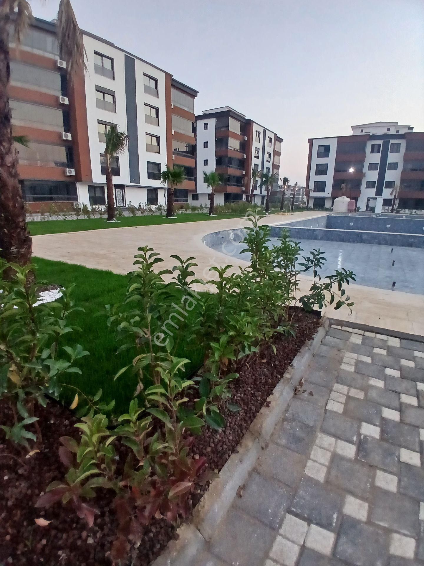 İzmir Torbalı Muratbey Mahallesinde 3+1 Sıfır Havuzlu Sitede Satılık Daire - Görsel 4