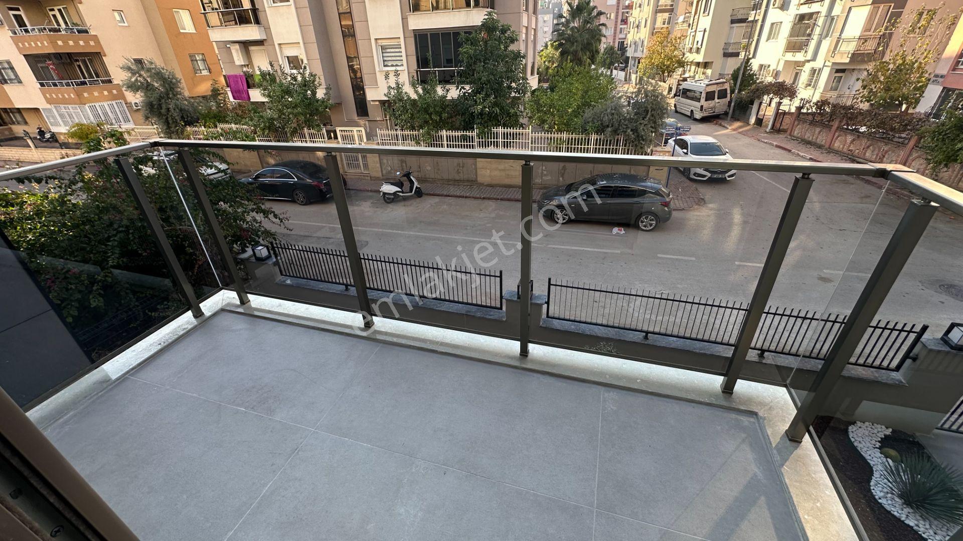 Kızıltoprakta Tramvay Yakını Katta "0" Lüks 1+1 Ler - Görsel 31