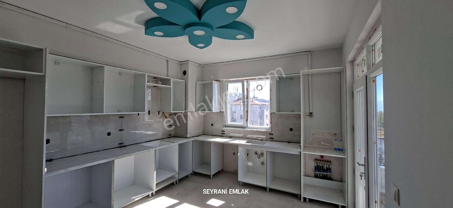 Develi İbrahimağa Mahallesi'nde Satlık 3+1 - Görsel 5