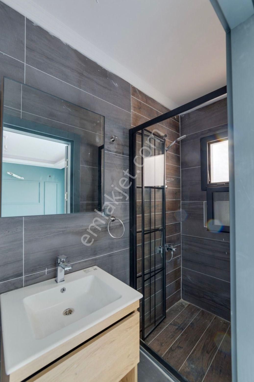 Elit Ada'dan Karaova Mahallesinde Havuzlu Sitede 3+1 Yazlık - Görsel 25