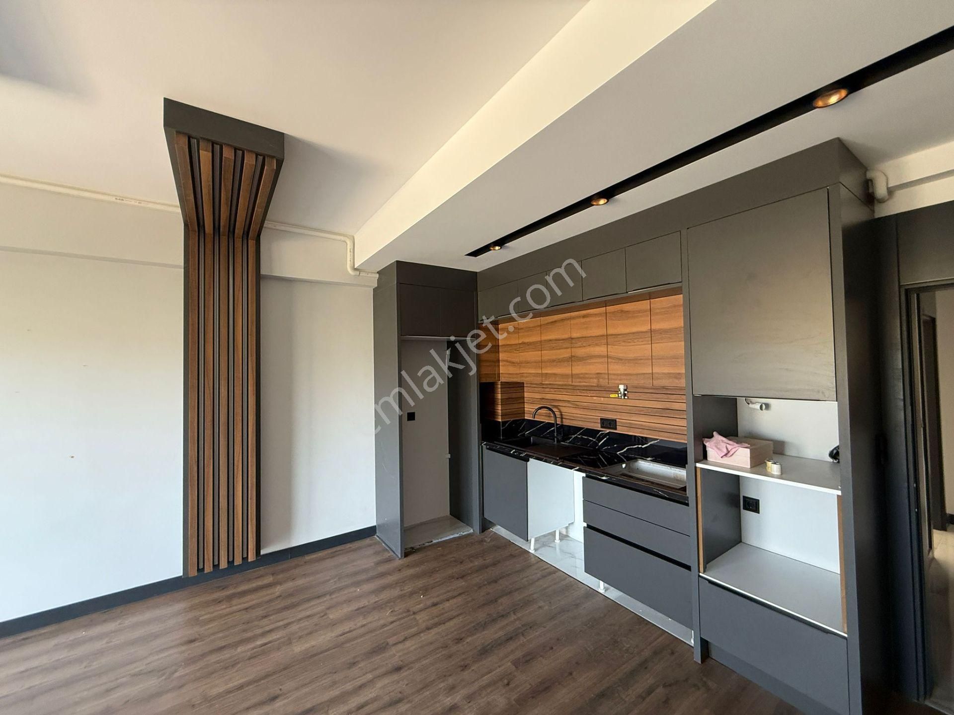 Elit Ada'dan Karaova Mahallesinde Havuzlu Sitede 3+1 Yazlık - Görsel 21