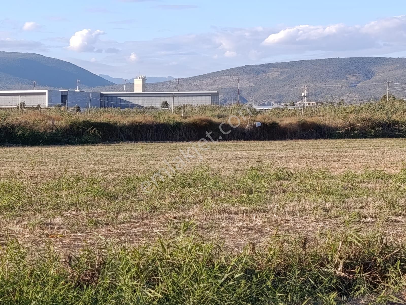 Yıldırım Mühendislik'ten Bodrum Havalimanına Yakın Konumda"9.366 M2" Tarla