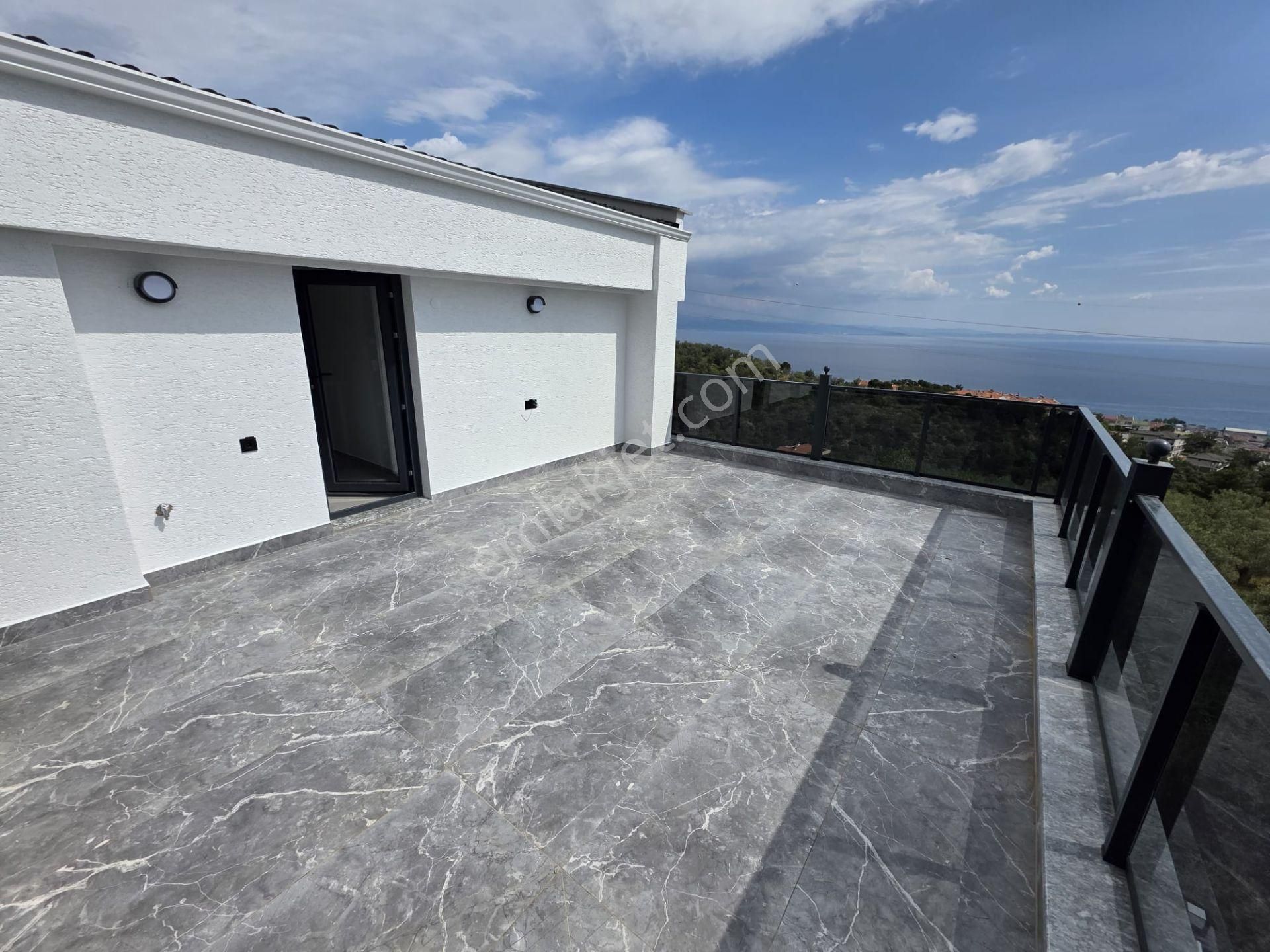 Altınolukda Zarif Yaşam Alanı Modern Tasarımlı Havuzlu 4+1 Villa - Görsel 6