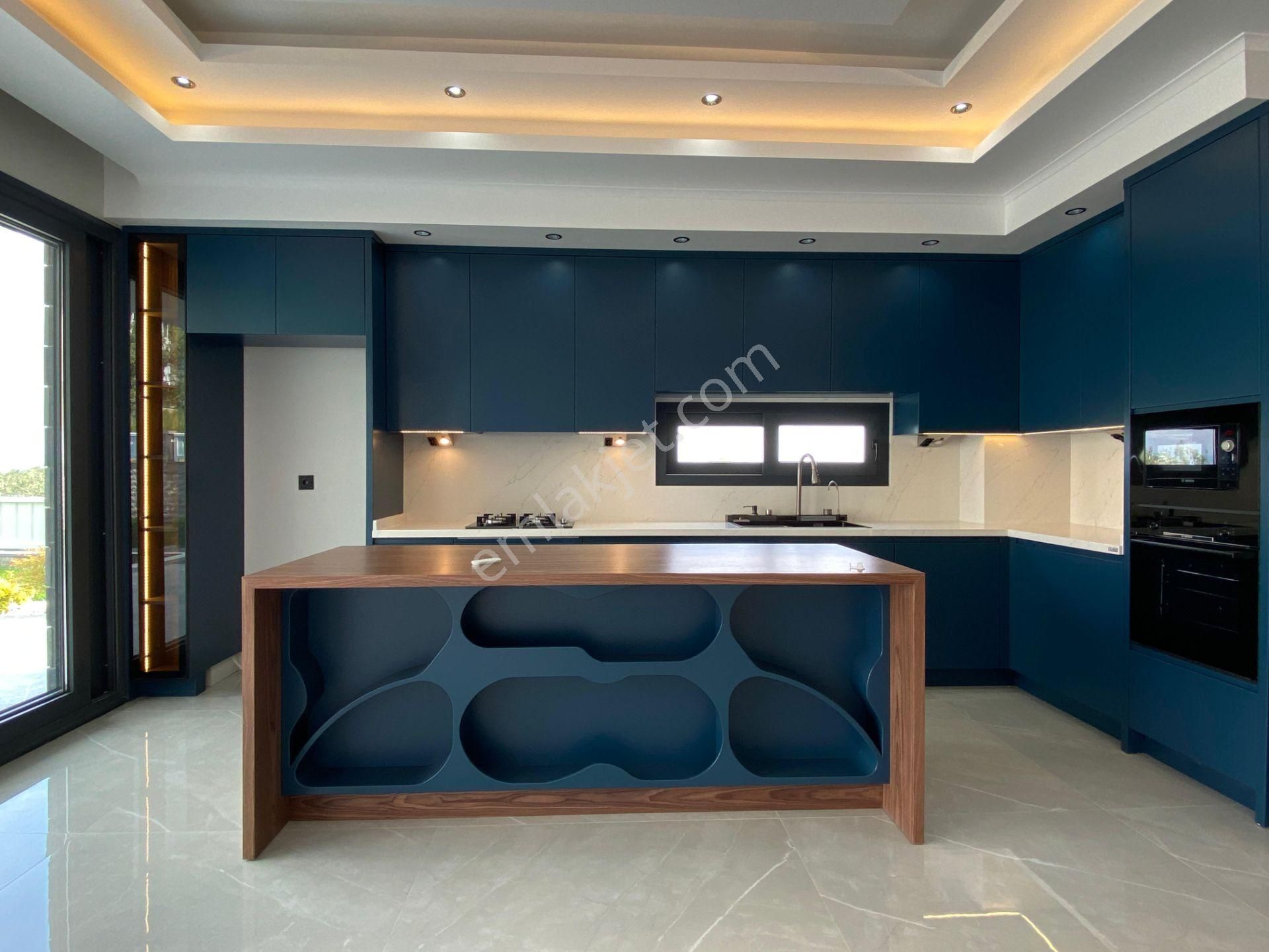 Altınolukda Zarif Yaşam Alanı Modern Tasarımlı Havuzlu 4+1 Villa - Görsel 34