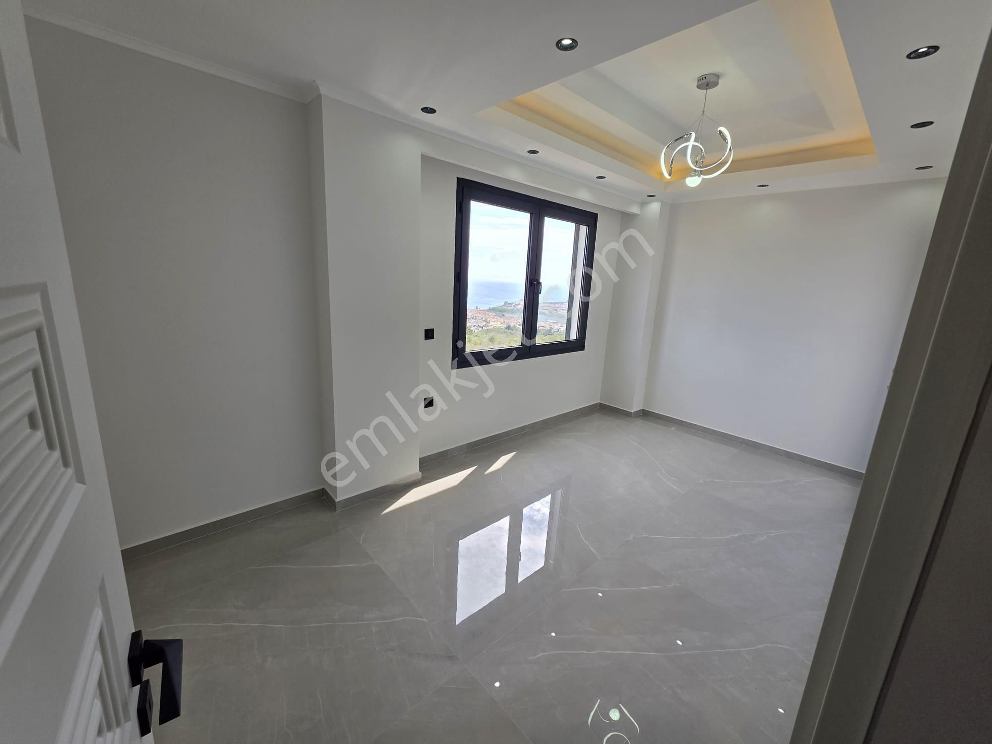 Altınolukda Zarif Yaşam Alanı Modern Tasarımlı Havuzlu 4+1 Villa - Görsel 9