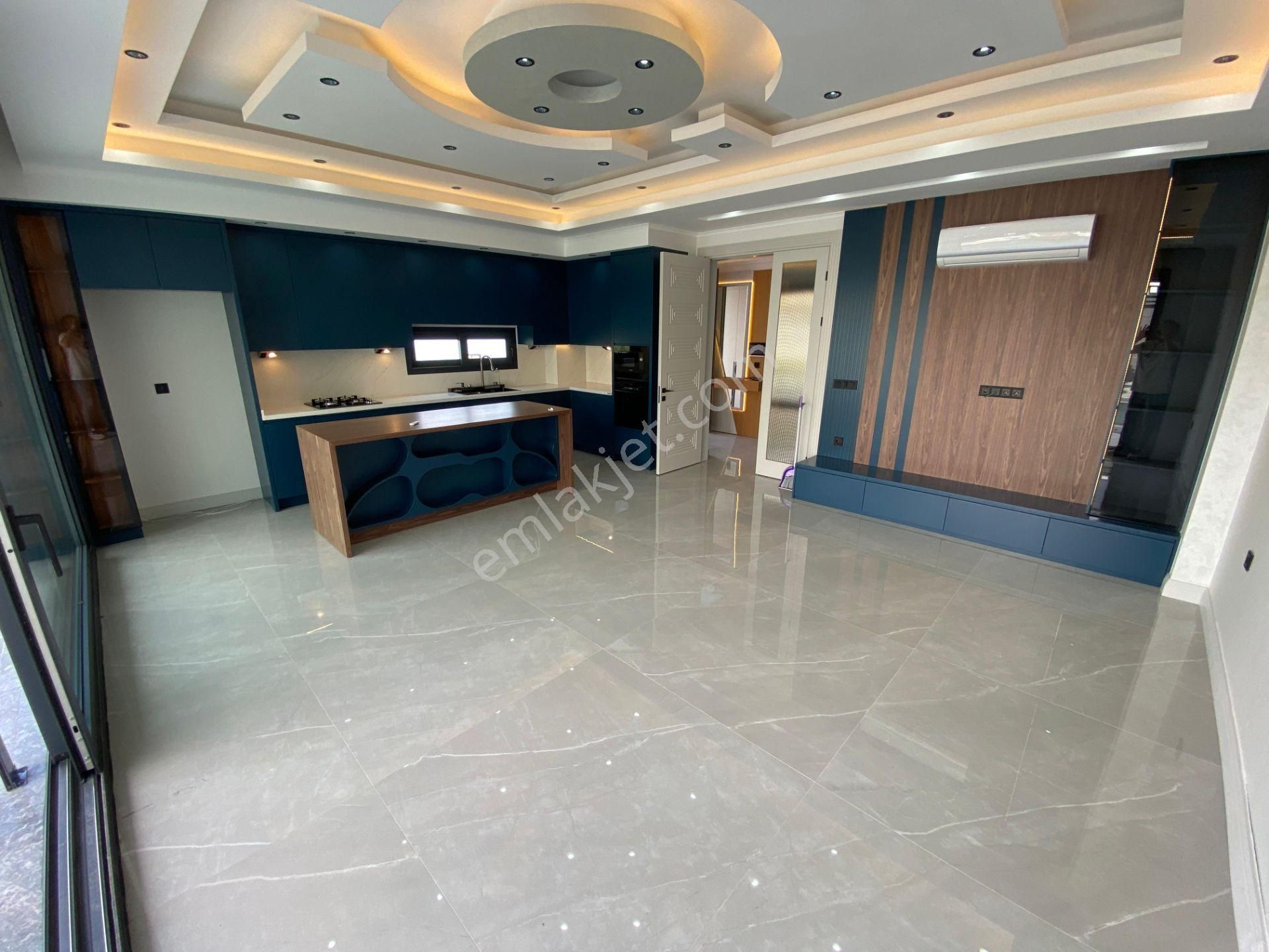 Altınolukda Zarif Yaşam Alanı Modern Tasarımlı Havuzlu 4+1 Villa - Görsel 35