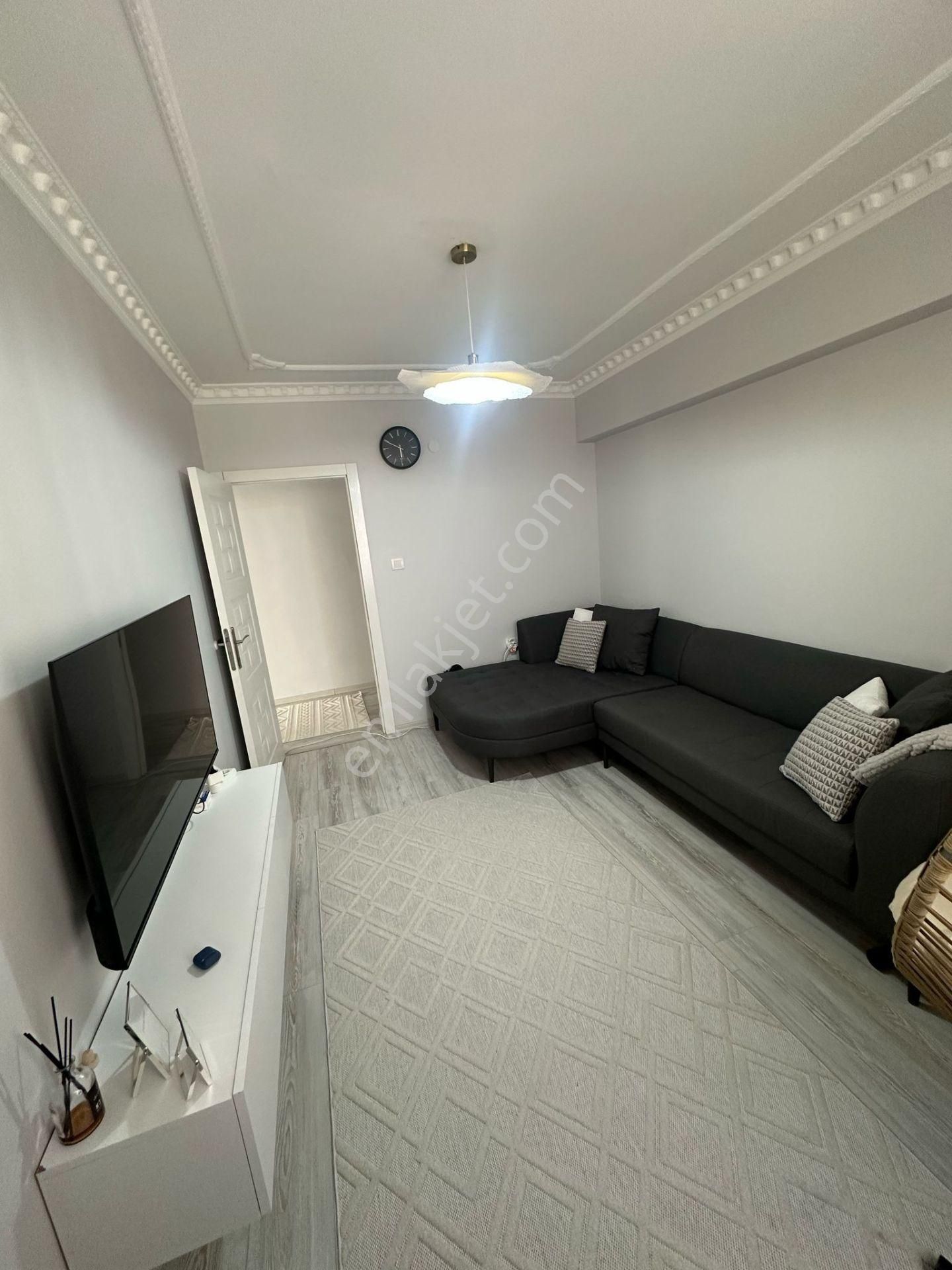 Karapürçek'te Asansörlü Ebeveyn Banyolu 3+1 Ara Katta Satılık Daire !! - Görsel 11