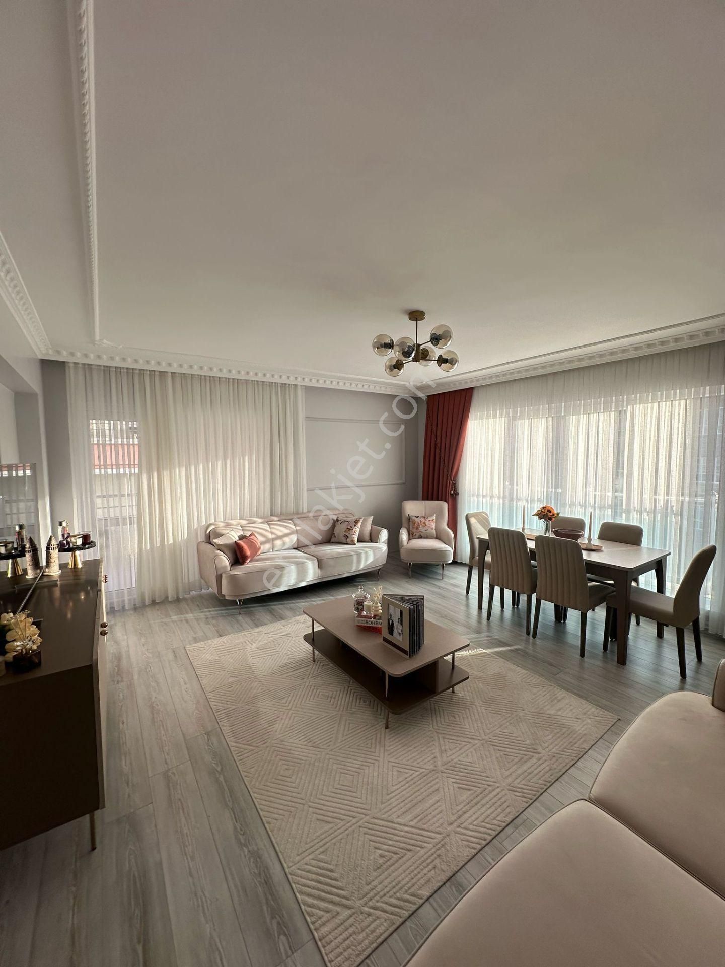 Karapürçek'te Asansörlü Ebeveyn Banyolu 3+1 Ara Katta Satılık Daire !! - Görsel 3