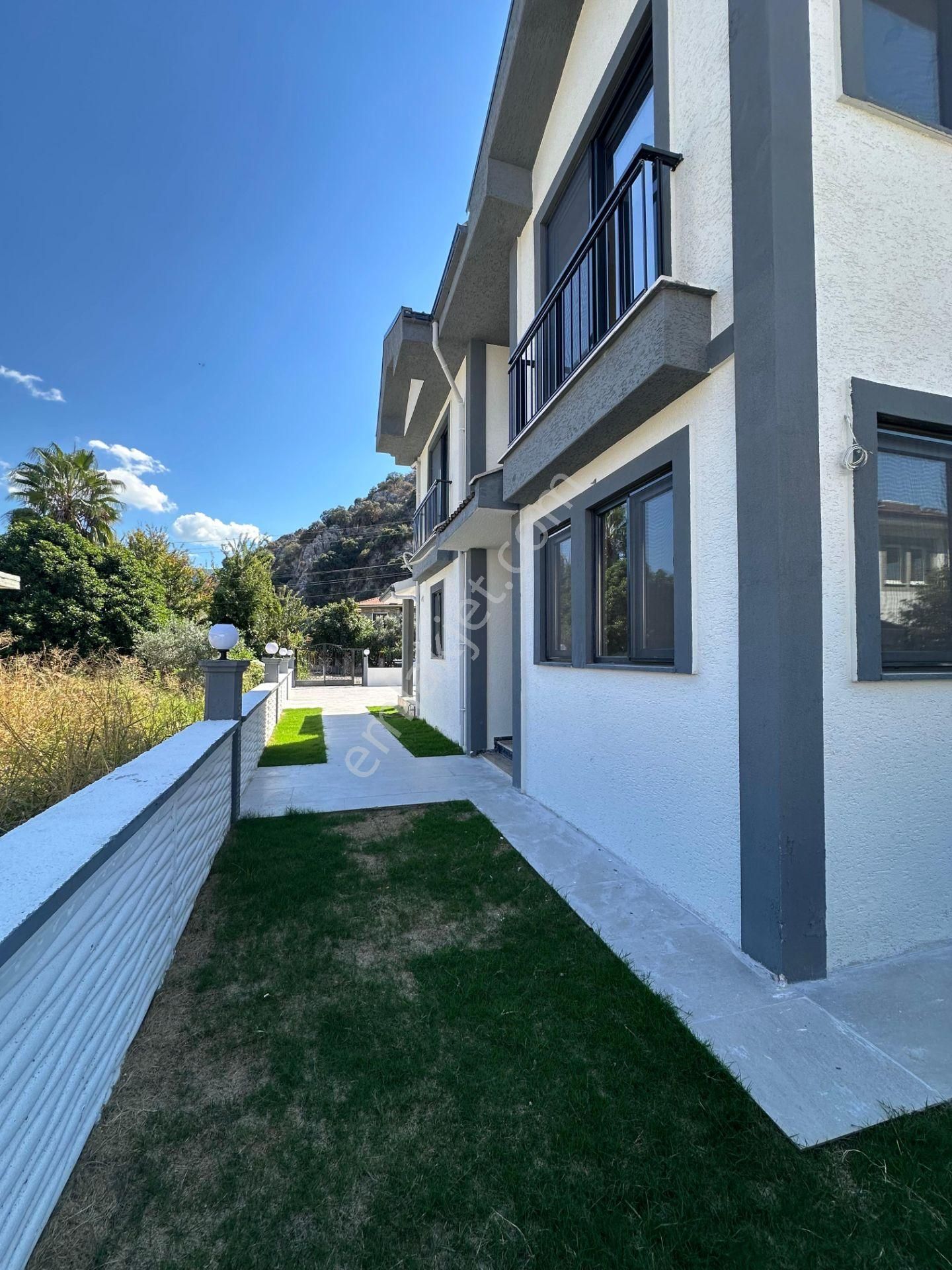 Dalyan Da 4+1 Müstakil Lüks Villa Satılık - Görsel 13