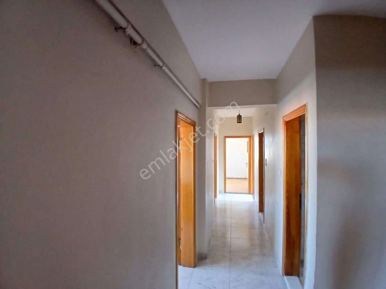 Akçay Emlak'tan Akşehir Perşembe Pazarı Altında Ara Kat Kiralık 3+1 Daire - Görsel 29