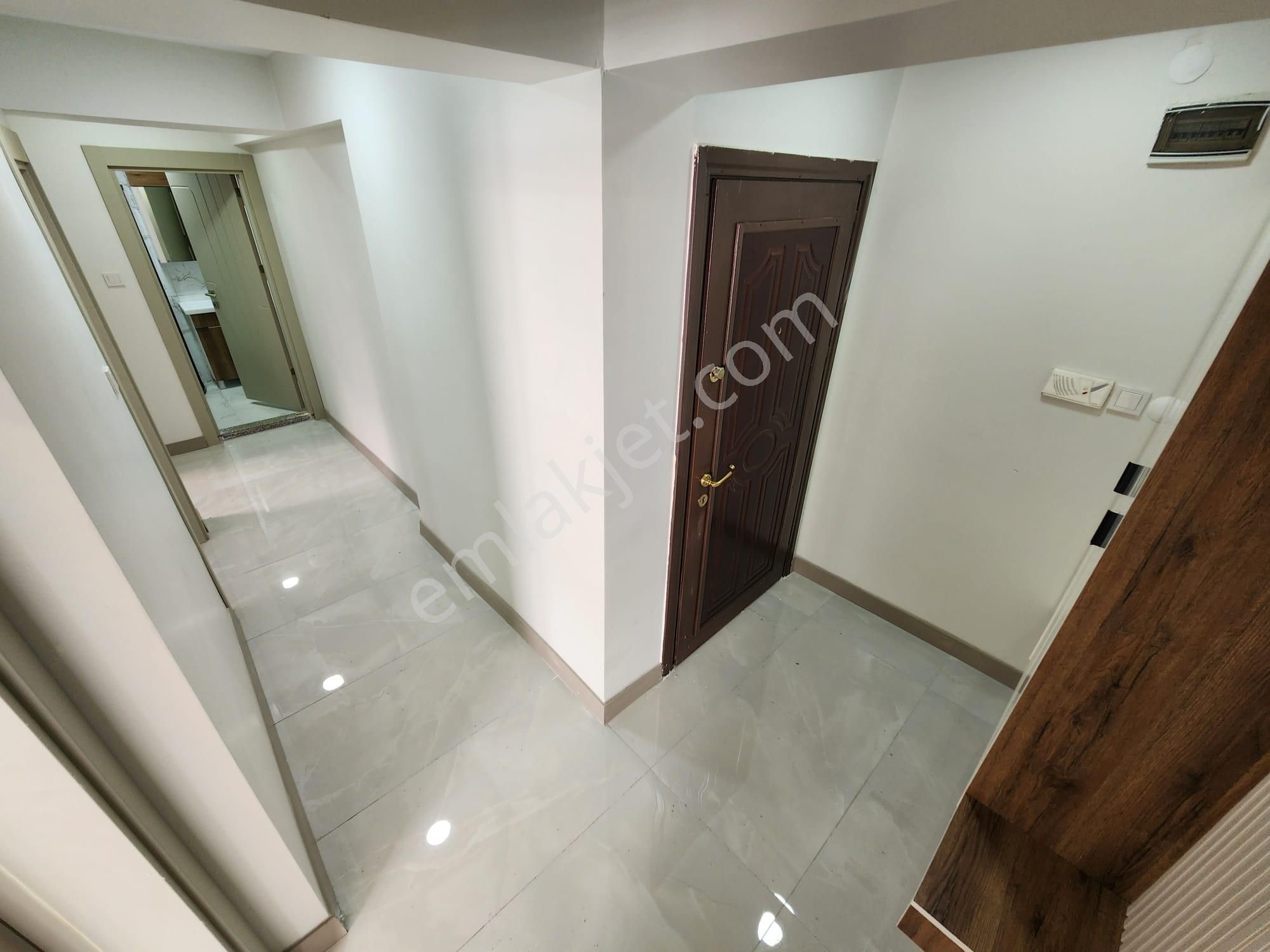 Kumsaldan İçi Full Yapılı Masrafsız 2+1 Ön Cephe Ara Kat Daire!! - Görsel 35