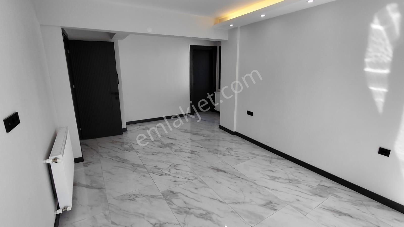 🏡 Güzelyurt Mahallesi 🏡 ✅5+1 230 M2 3 Katlı Villa ❇️açık Mutfak - Görsel 7