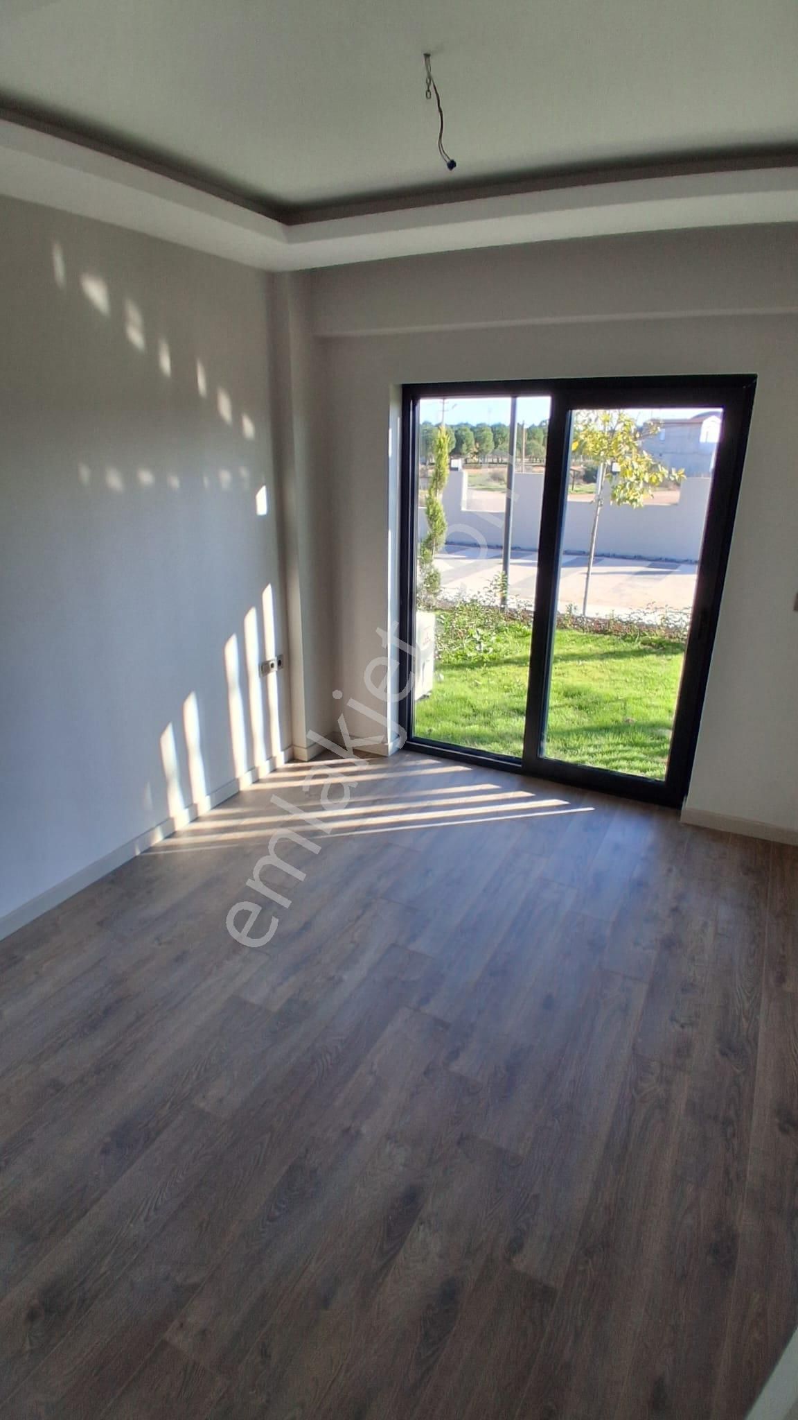 Döşemealtı Çıplaklı Mh'de Tatil Köyü Konseptinde Ultra Lüks 1+1 - Görsel 32