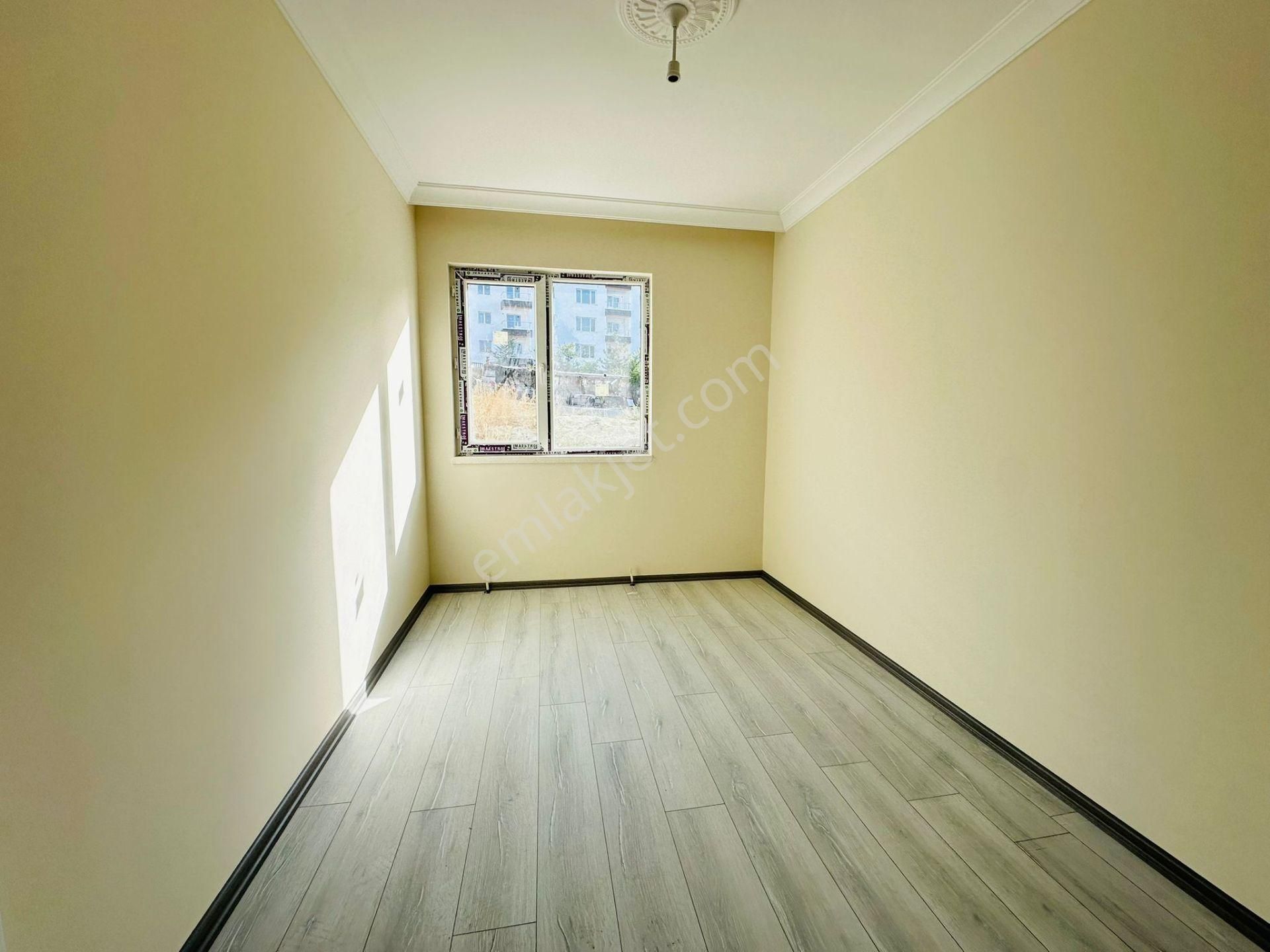 Başak'ta Özalp Caddesi Yakınında Asansörlü 3+1 Satılık Sıfır Daire !! - Görsel 10