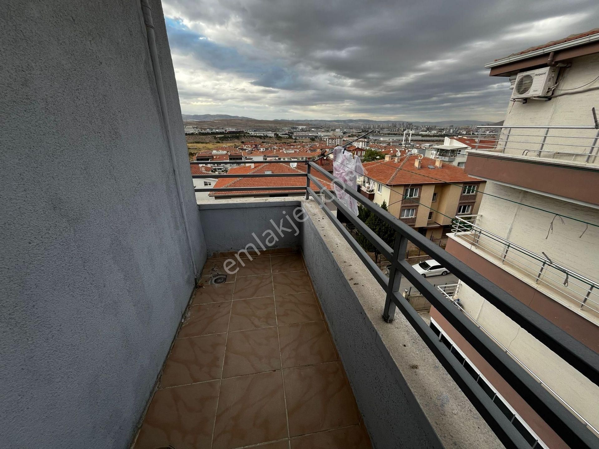 Es'as Tan 5+1 Bağımsız Yapılı Asansörlü Teraslı Genç Yaşta Satılık Daire - Görsel 32