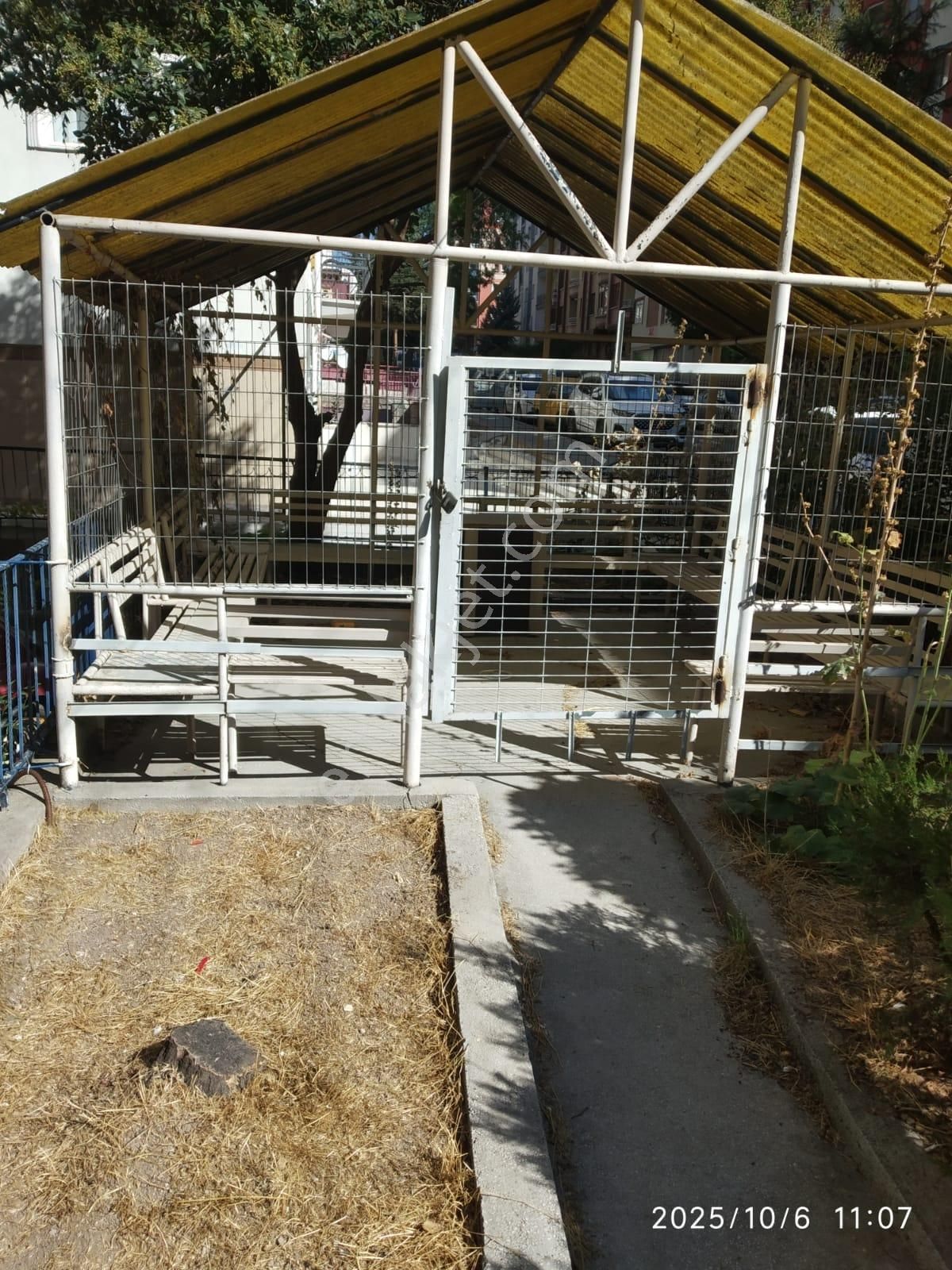 Demetevler Metro Sokağında Krediye Ve Yatırıma Uygun Satılık Dükkan - Görsel 16