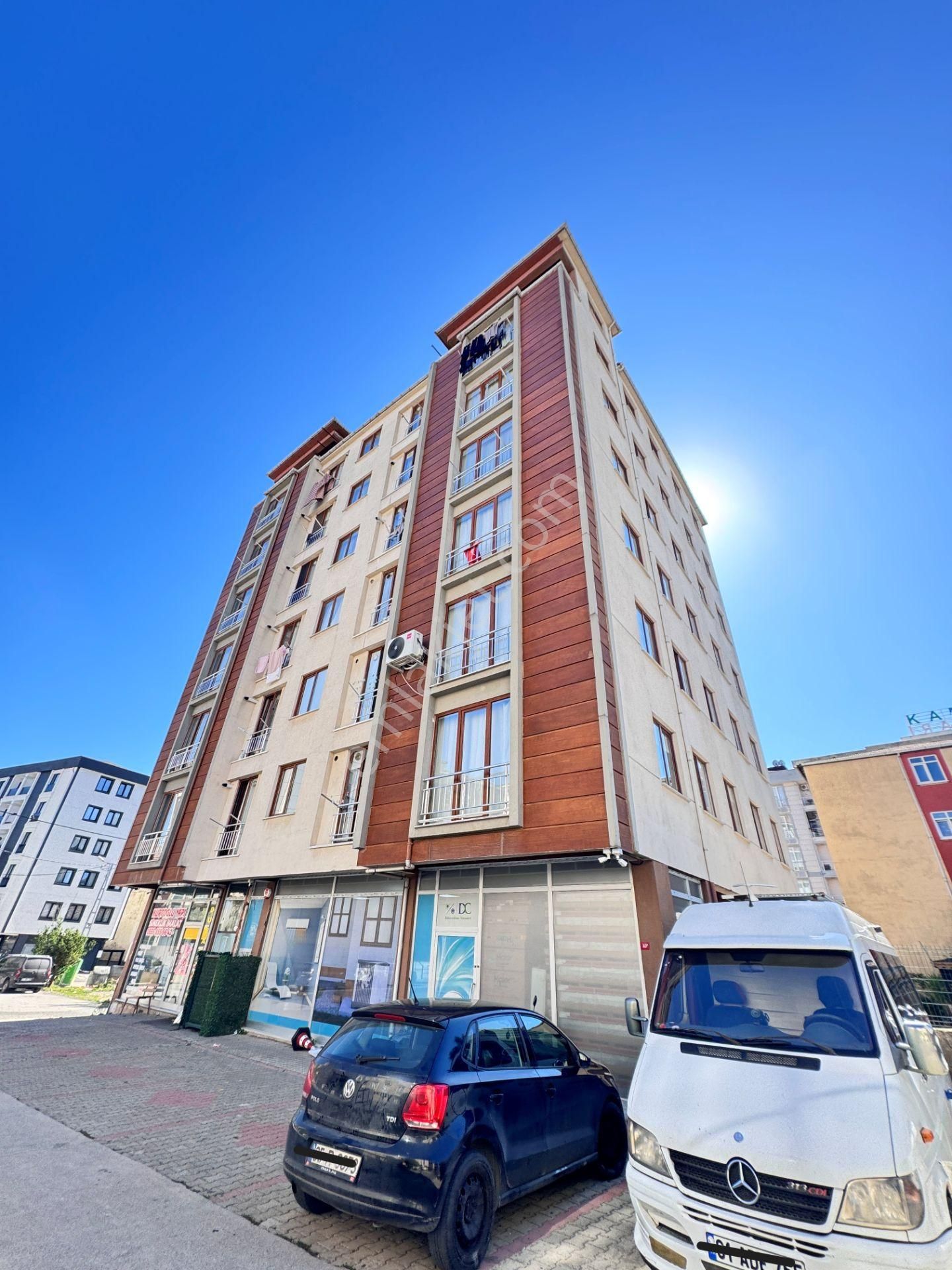 Pendik Güllübağlar Her Yere Yakın Satılık 3+1 Krediye Uygun Satılık Daire - Görsel 2