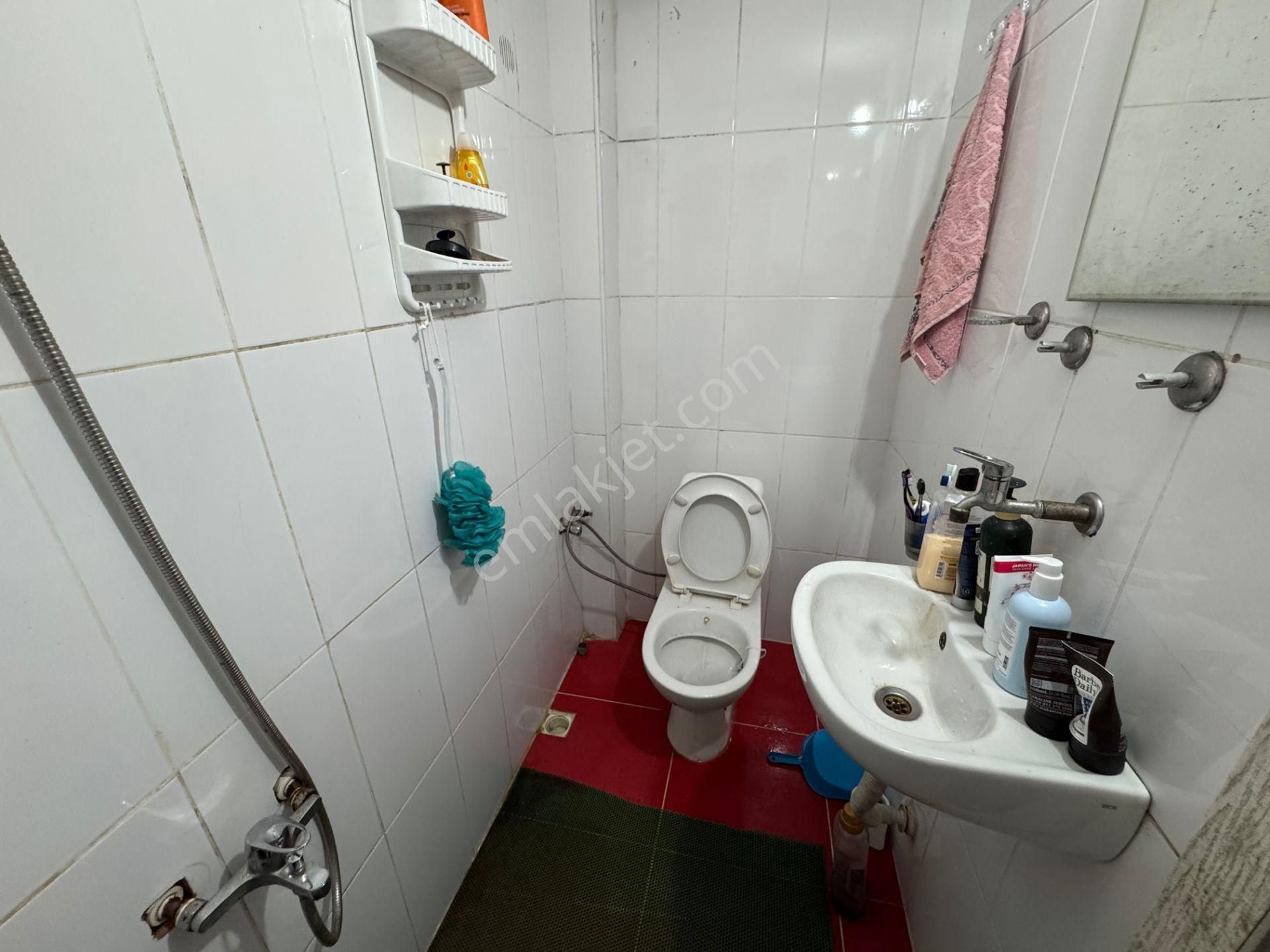 Next House'dan, Beyoğlu'da, 165m2 Komple Satılık Bina - Görsel 12