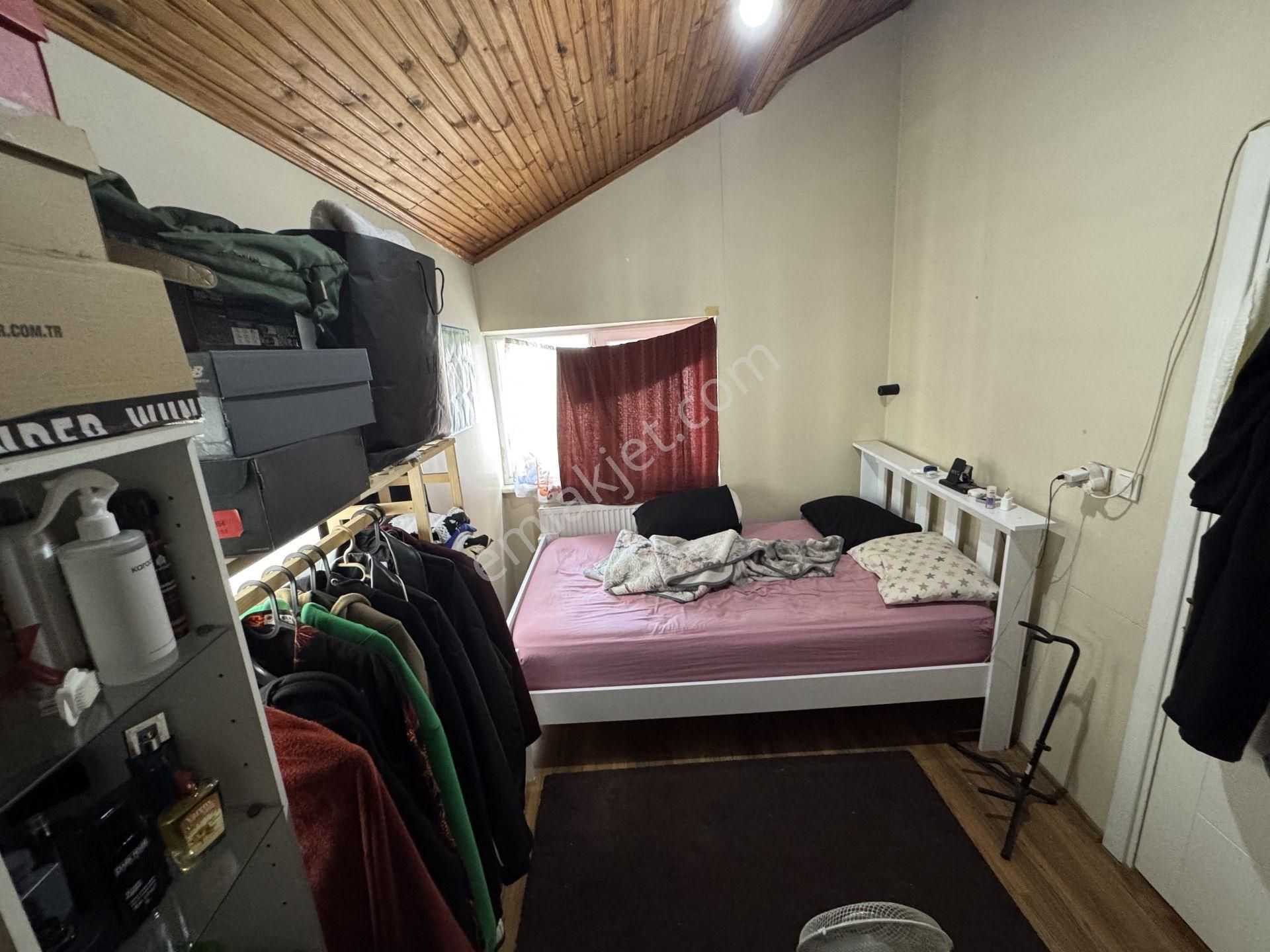 Next House'dan, Beyoğlu'da, 165m2 Komple Satılık Bina - Görsel 21