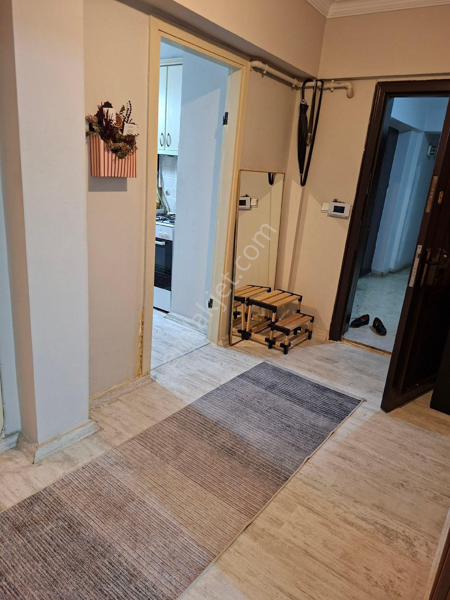 Karşıyaka Yenigirnede Medikal Point Hastanesi Sokağında Sahibinden Satılık 4+1 Daire - Görsel 19