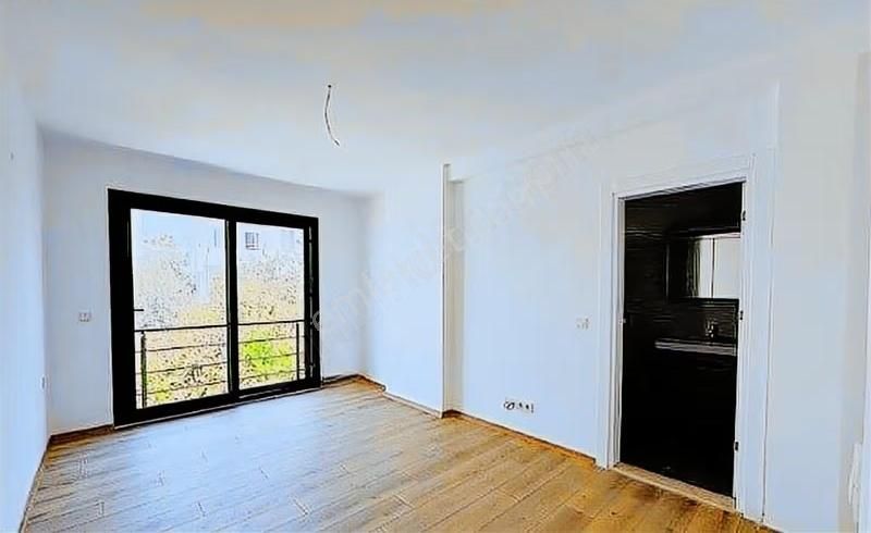 Turgutreis Merkezi Konumda Satılık " Sıfır " Son 3+1 Daire - Görsel 8