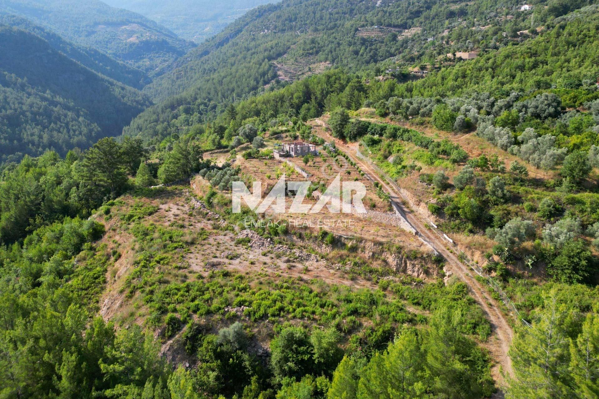 Alanya Üzümlü'de 6.033 M² Satılık Tarla Ve Kargir Ev - Görsel 8