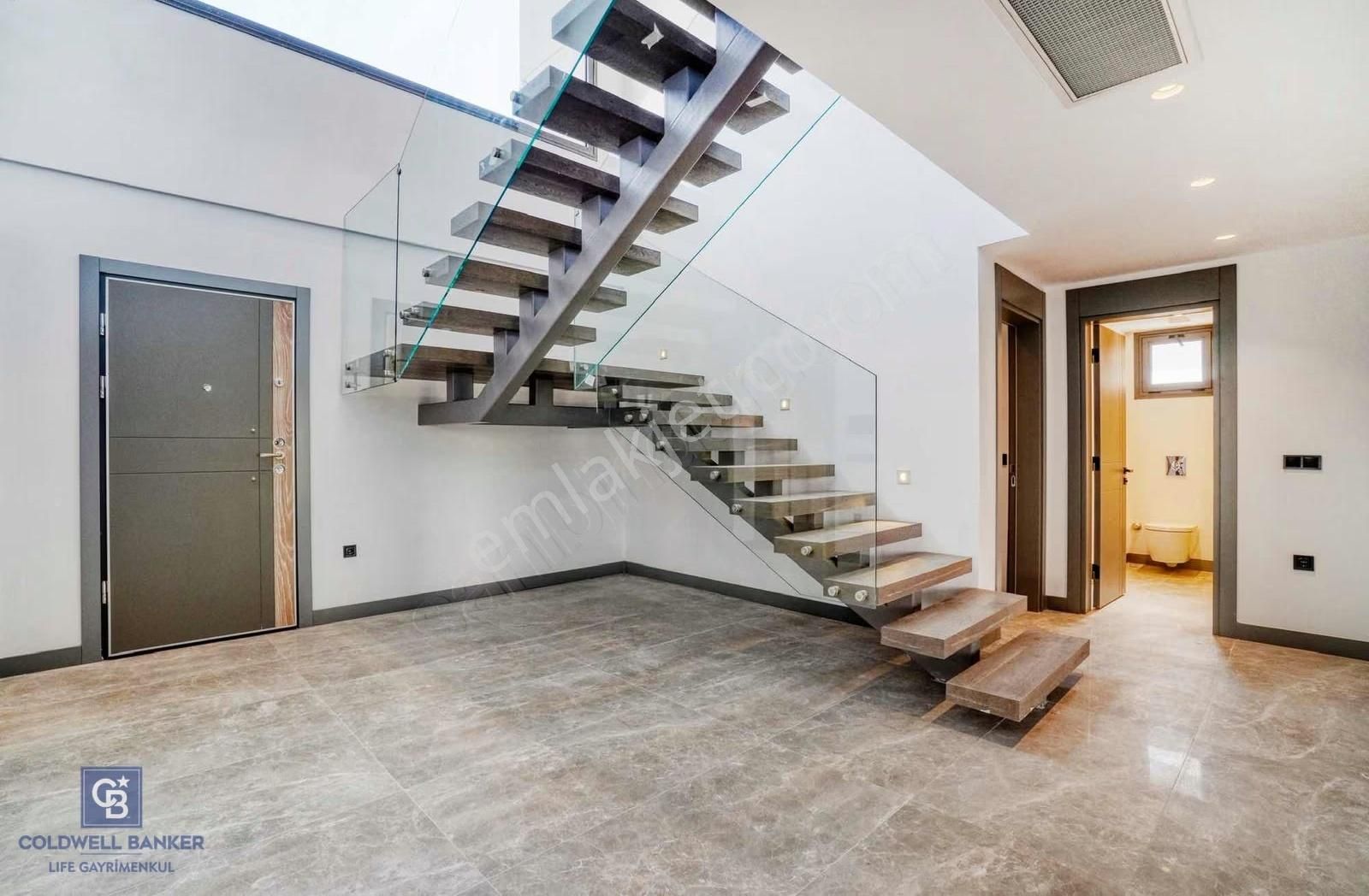 Sasalı Da 5+1 Müstakil Havuzlu Kiralık Villa - Görsel 7