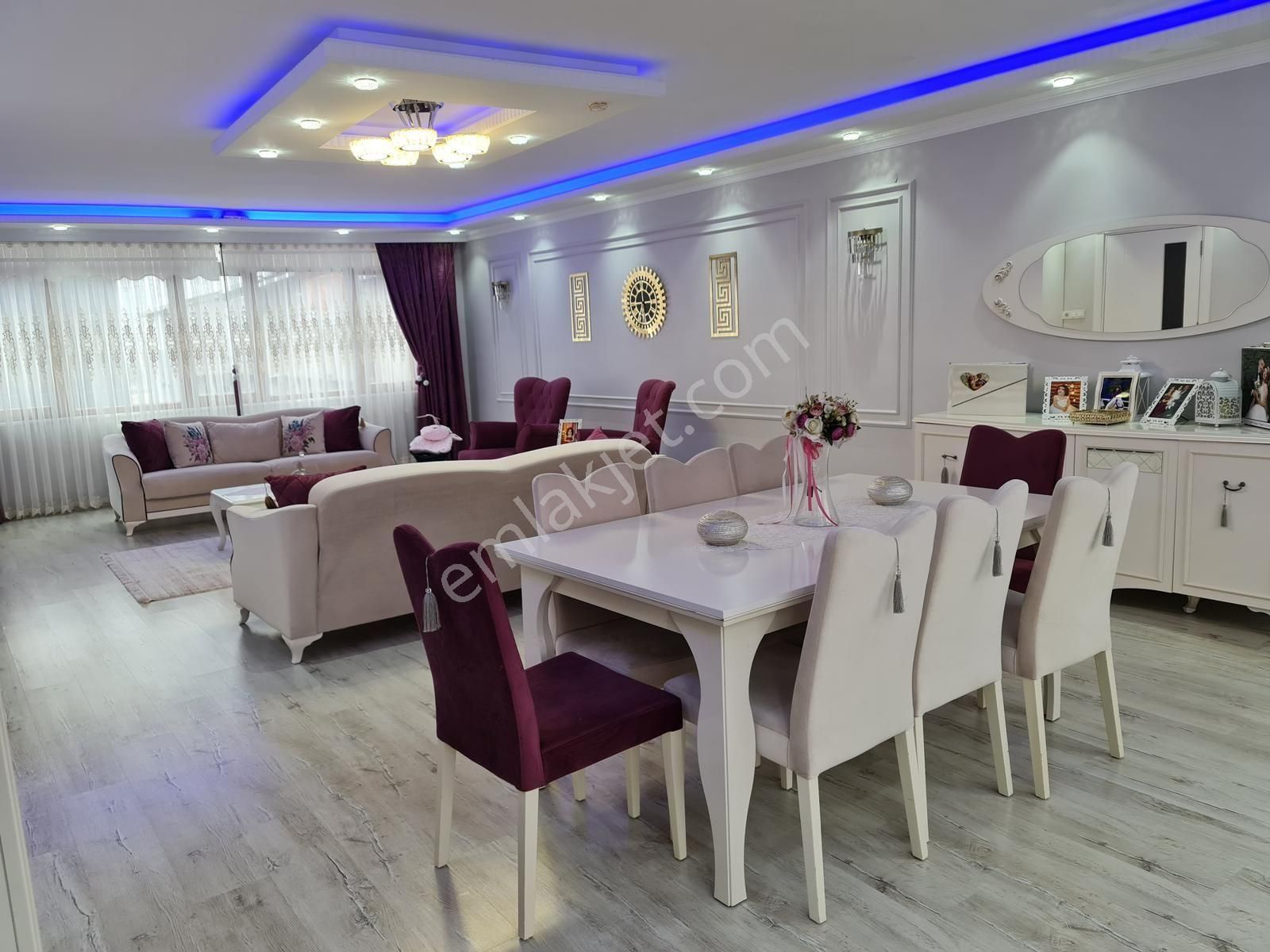 Pusula İnş.tan Siçiftligi Mah Cadeye Yakın 120m2 Catı Katı Daire