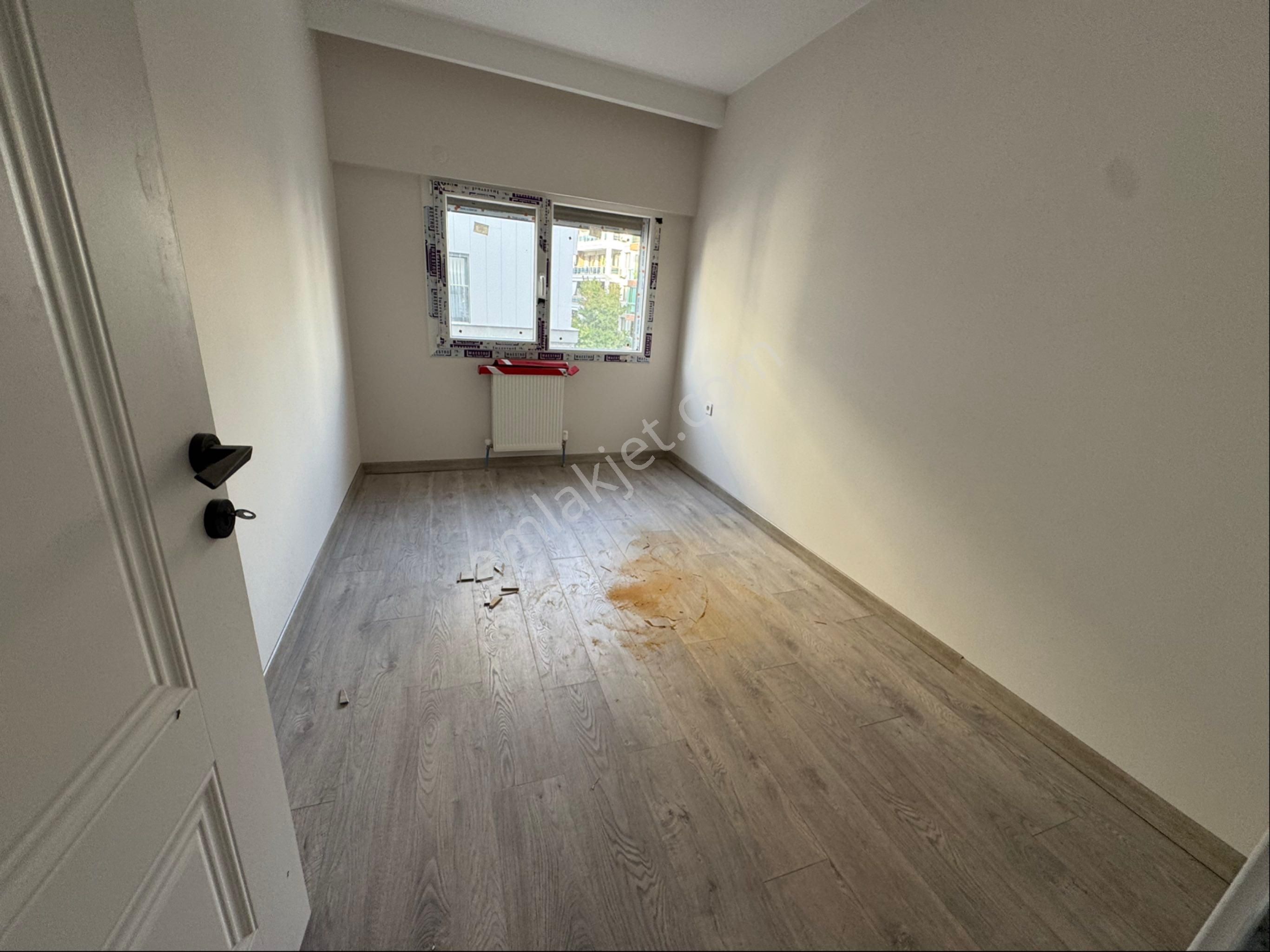 20 Remax Bestte Karşıyaka Demirköprü Köşe 3+1 Arakat Daire - Görsel 12