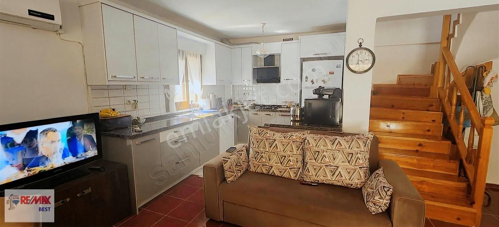 3 Urla Gülbahçe Bahçeli Satılık Müstakil 3+1 Dubleks - Görsel 2