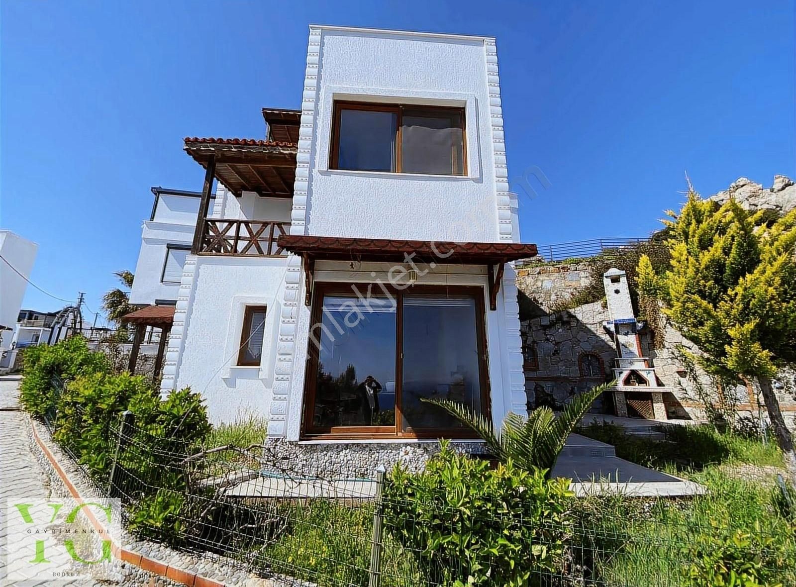 Tam Müstakil Yahşi Bölgesinde Deniz Manzralı Satılık Villa - Görsel 2