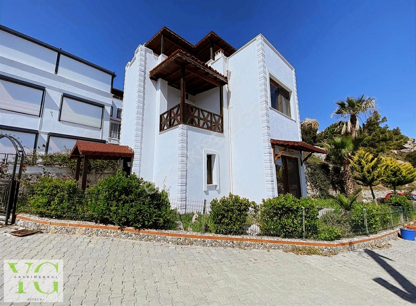 Tam Müstakil Yahşi Bölgesinde Deniz Manzralı Satılık Villa - Görsel 5