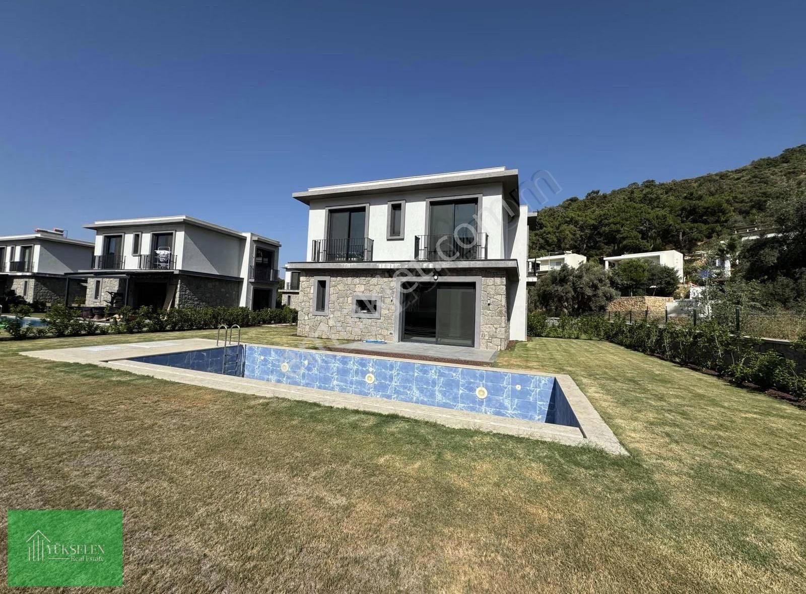 Denize Yürüme Mesafesi 4+1 Villa - Görsel 15