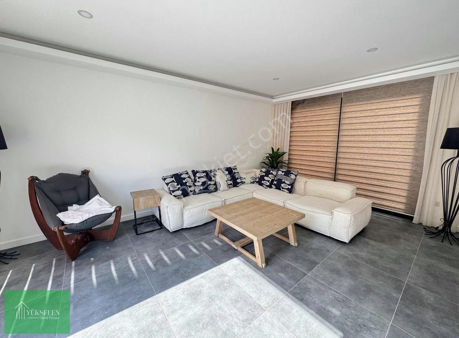 Denize 200 Metre Özel Havuzlu Villa