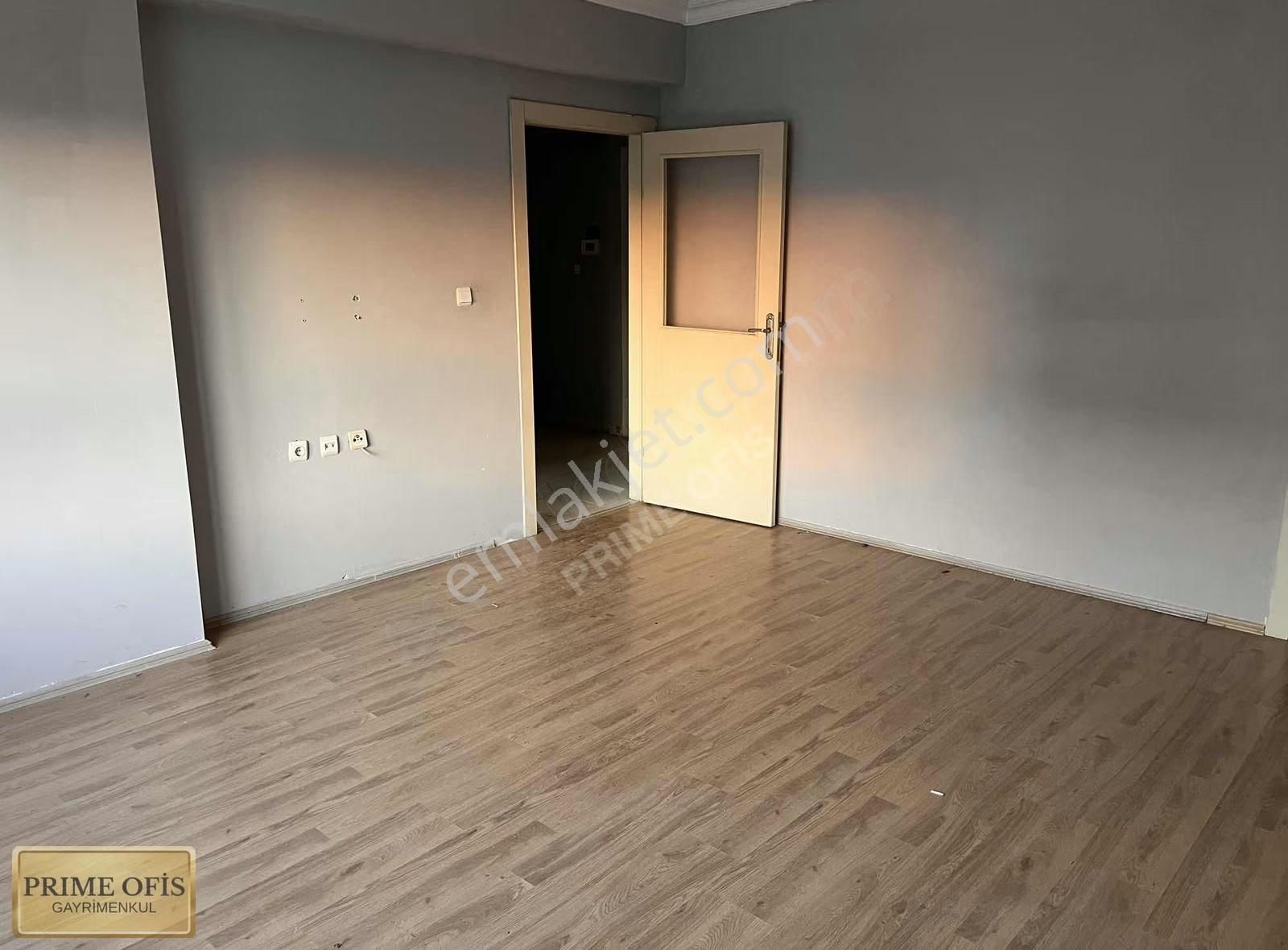 Şehitler Caddesi Üzeri 4+1 Asansörlü Dubleks - Görsel 39