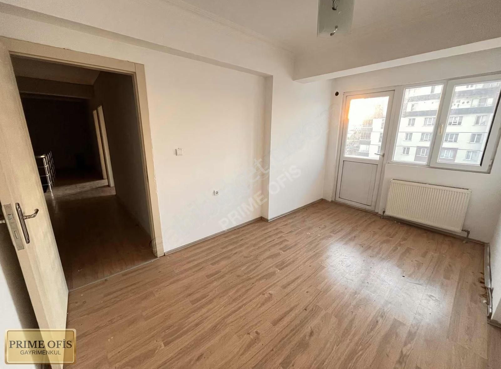 Şehitler Caddesi Üzeri 4+1 Asansörlü Dubleks - Görsel 15