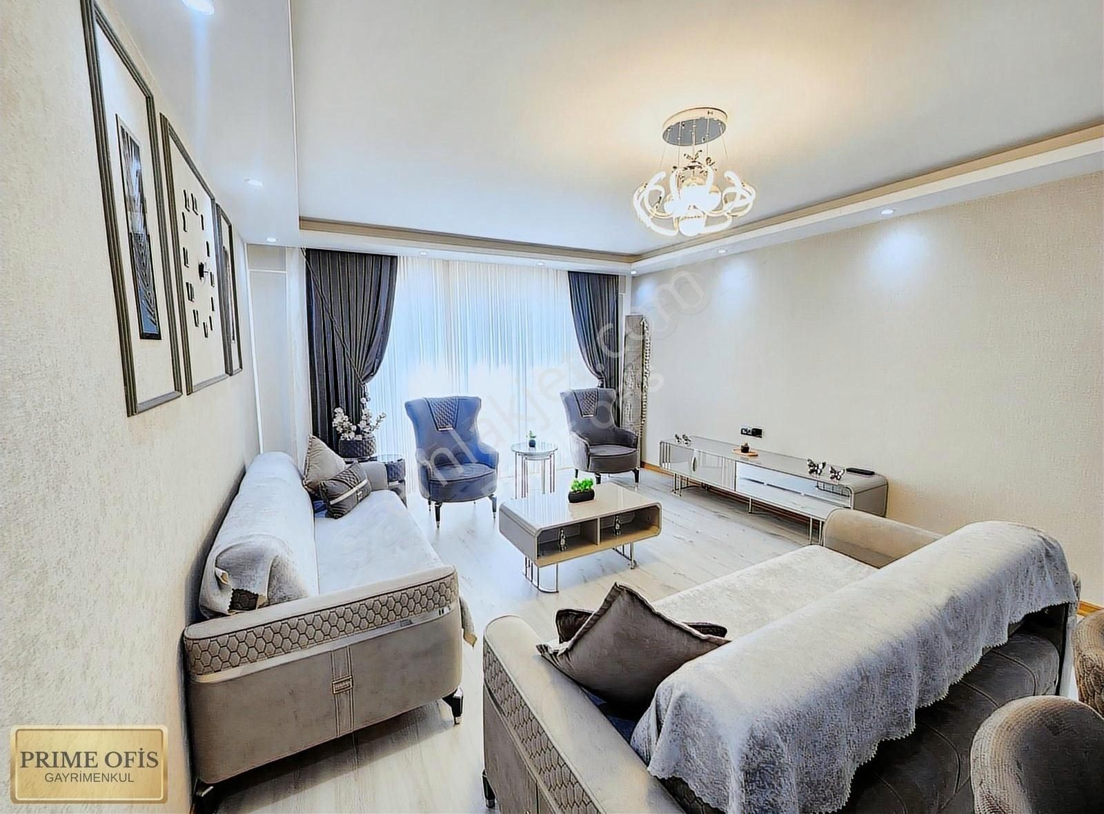 Ayvalı Şehir Hastanesi Seval Cad Yakını 4+1 Site Dairesi 1 Yaş