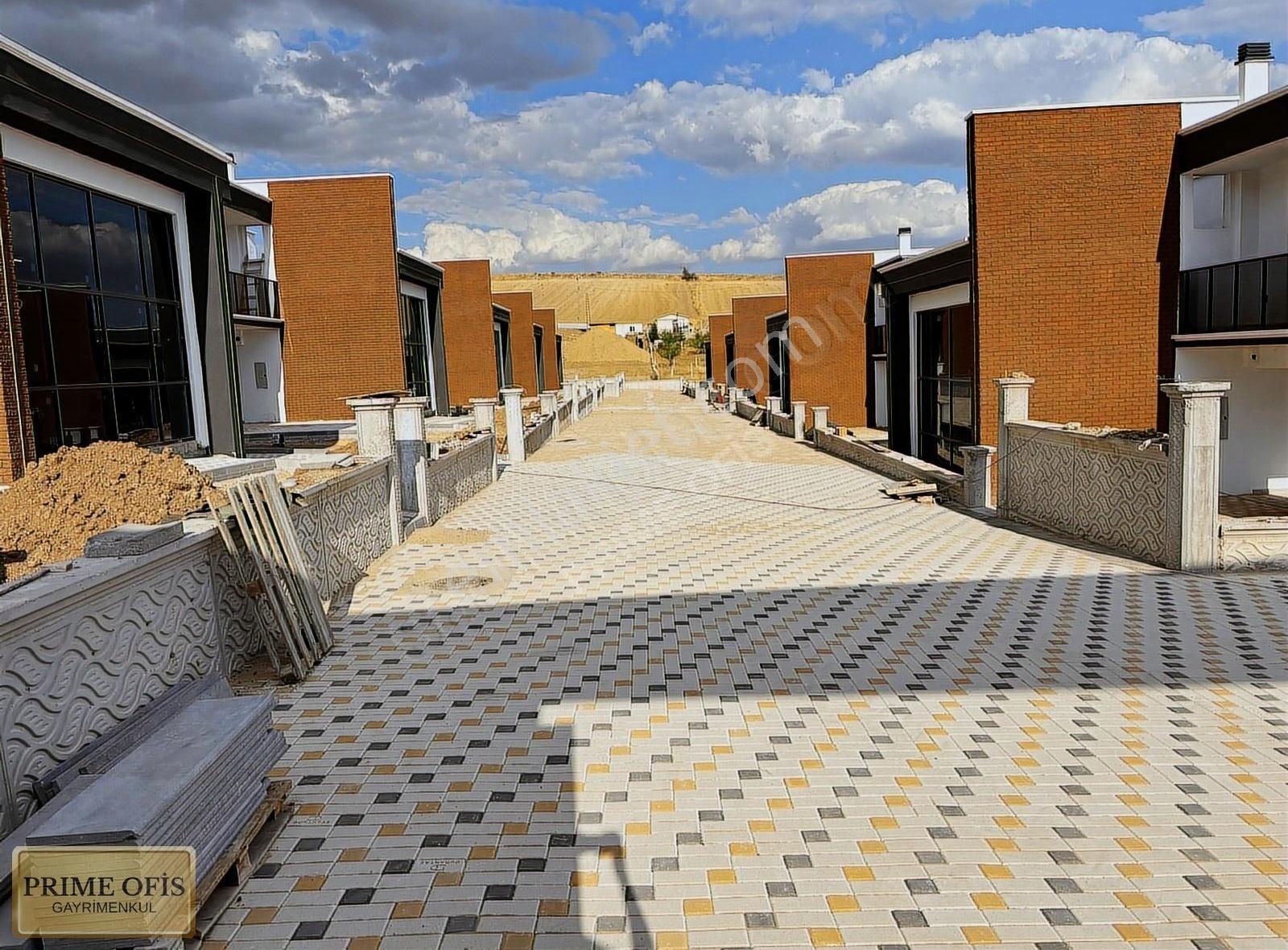 Yenimahallede Sitede Sıfır 5+1 Lüks Villa Prıme Ofis'ten - Görsel 9